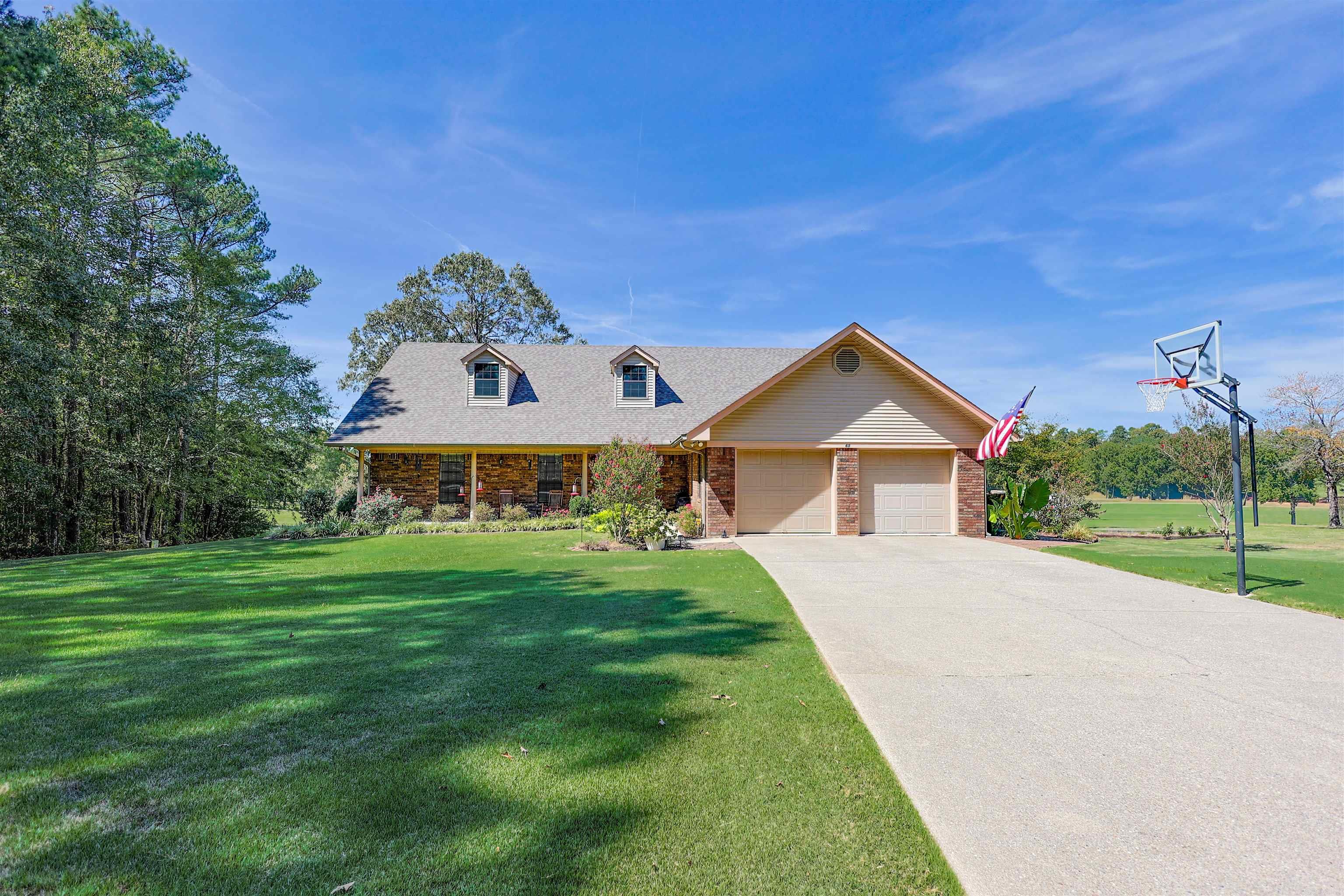 65 Golf Course Road Glenwood, AR 71943