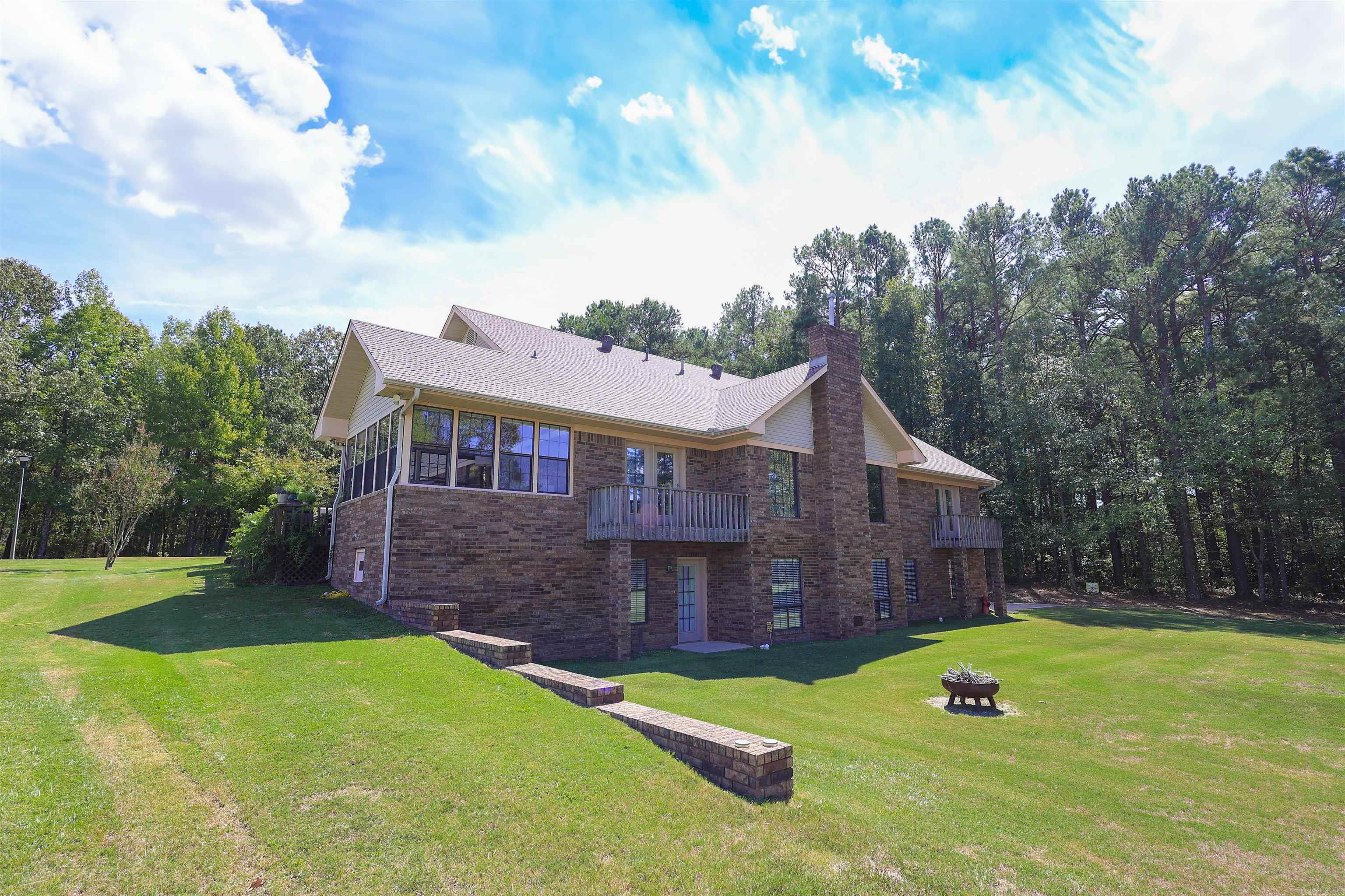 65 Golf Course Road Glenwood, AR 71943