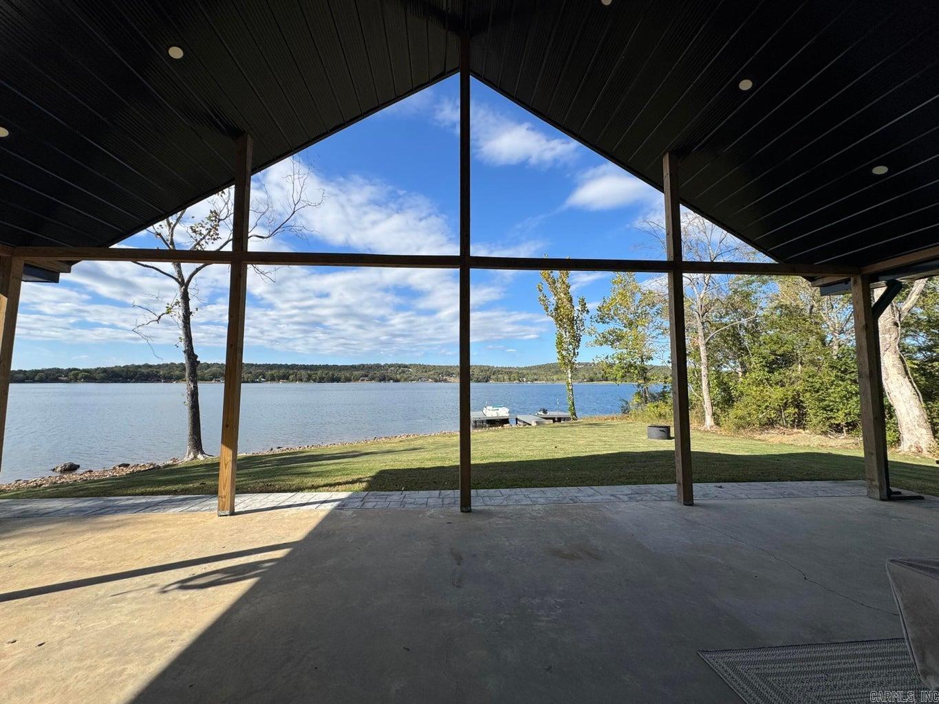 1357 E Tri Lakes  Horseshoe Bend, AR
