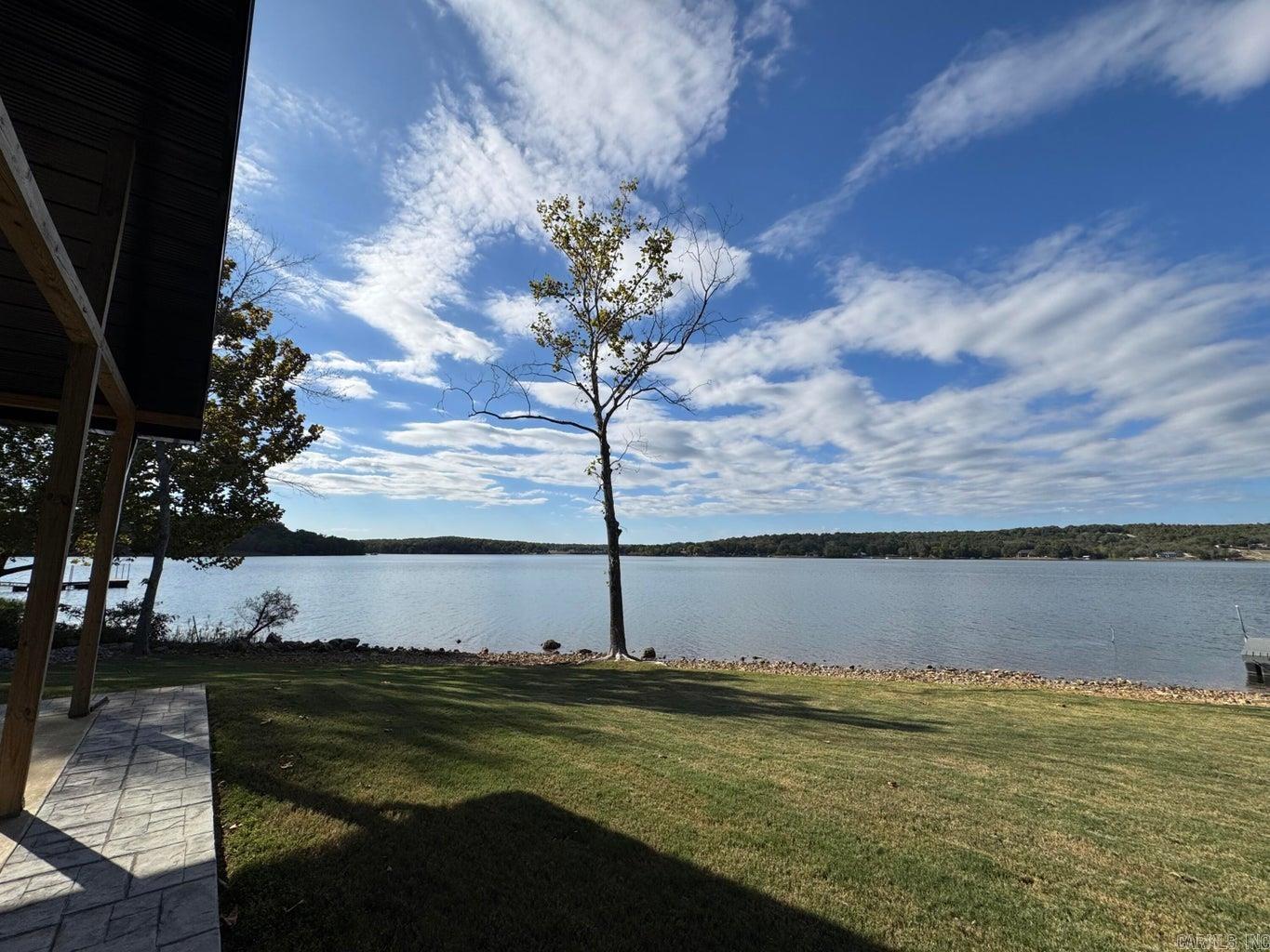 1357 E Tri Lakes  Horseshoe Bend, AR