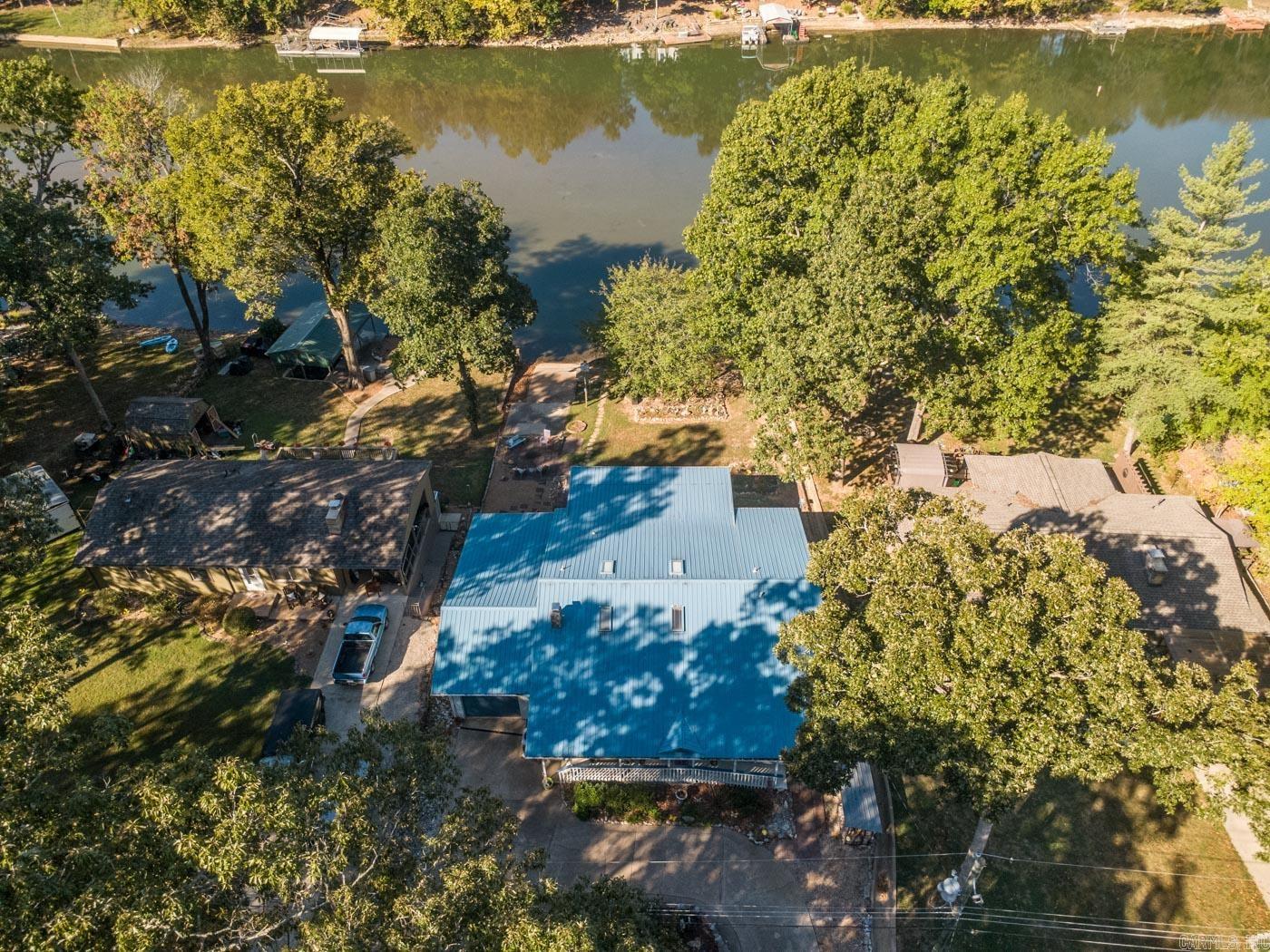 246 E Lakeshore Dr  Cherokee Village, AR