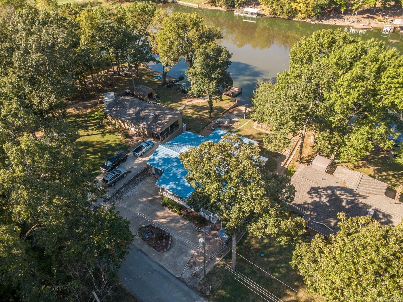 246 E Lakeshore Dr  Cherokee Village, AR