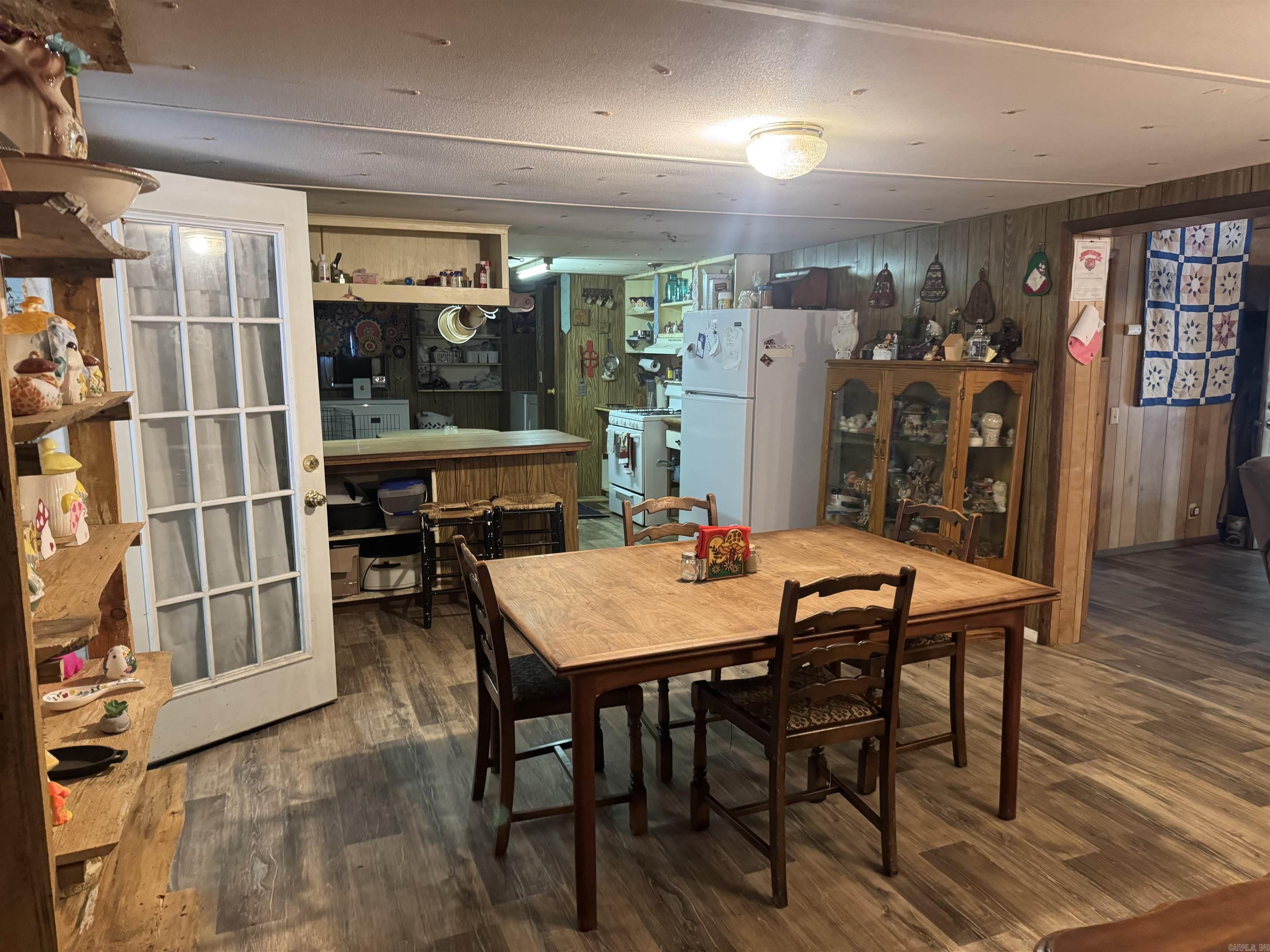 4962 Highway 8 W  Mena, AR
