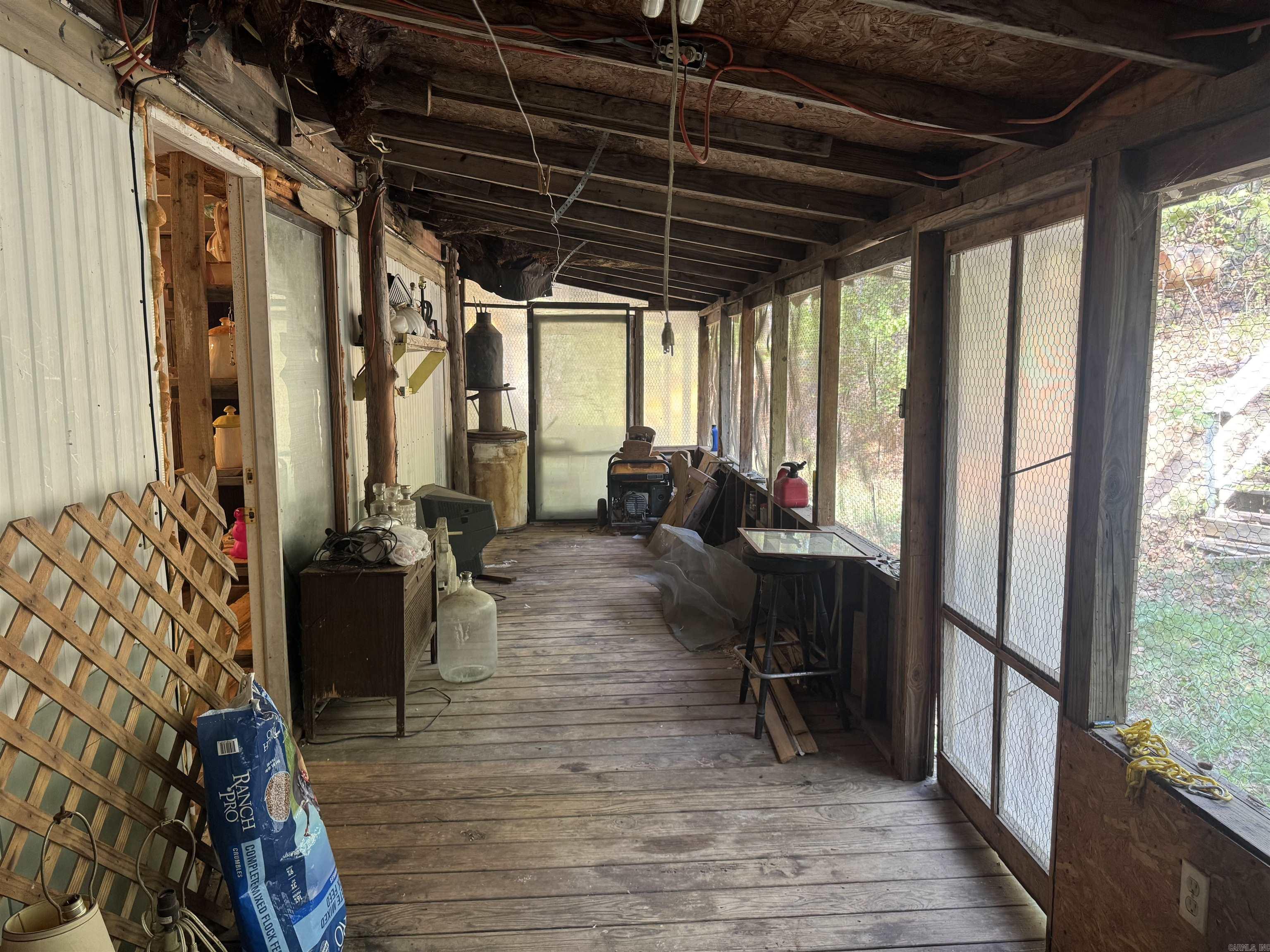 4962 Highway 8 W  Mena, AR