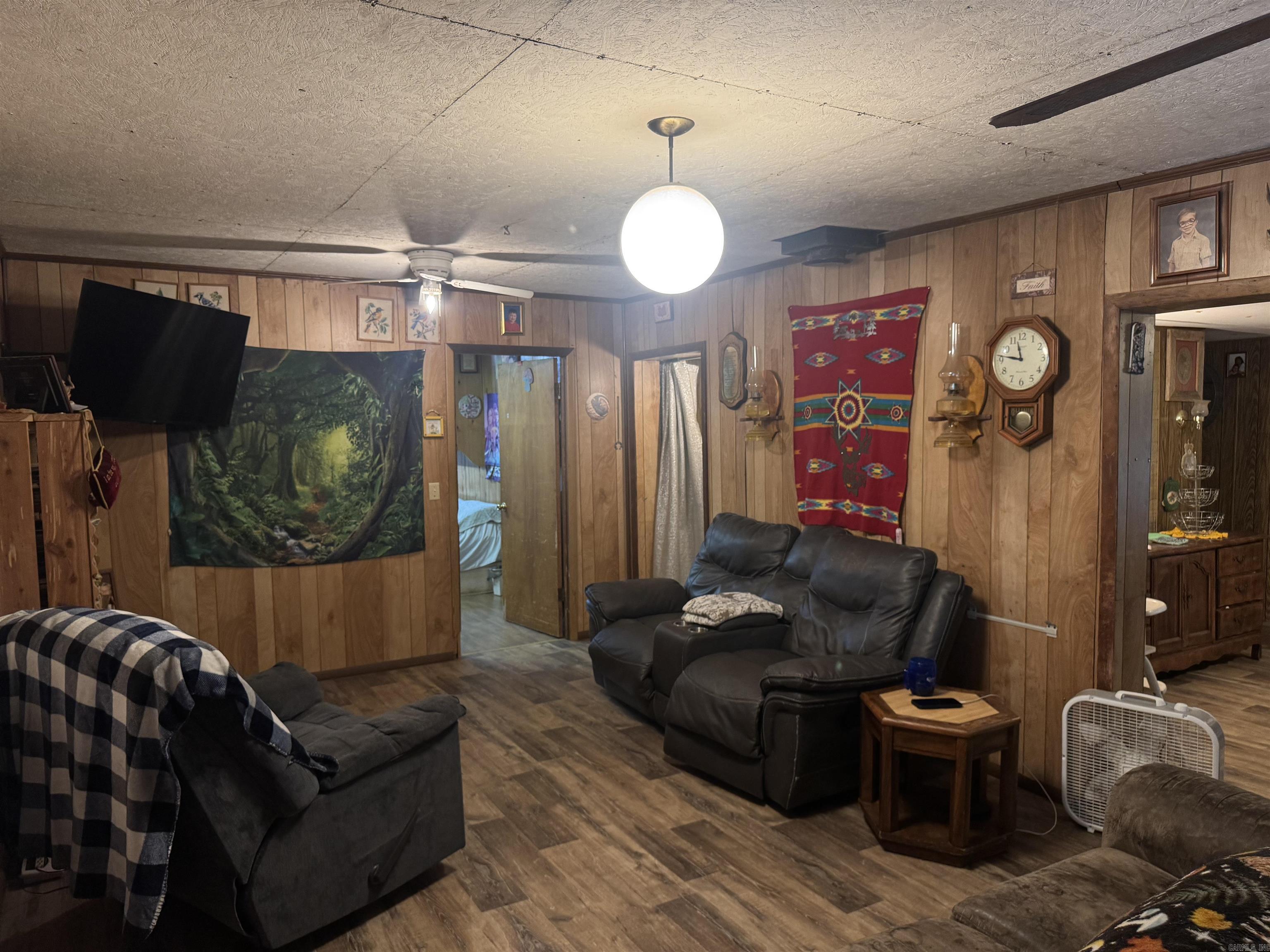 4962 Highway 8 W  Mena, AR
