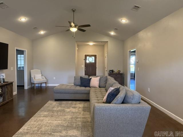 120 Sarah Grace  Southside, AR