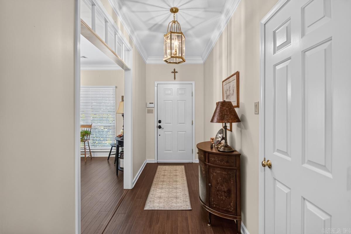 68 Aberdeen Drive — photo 2