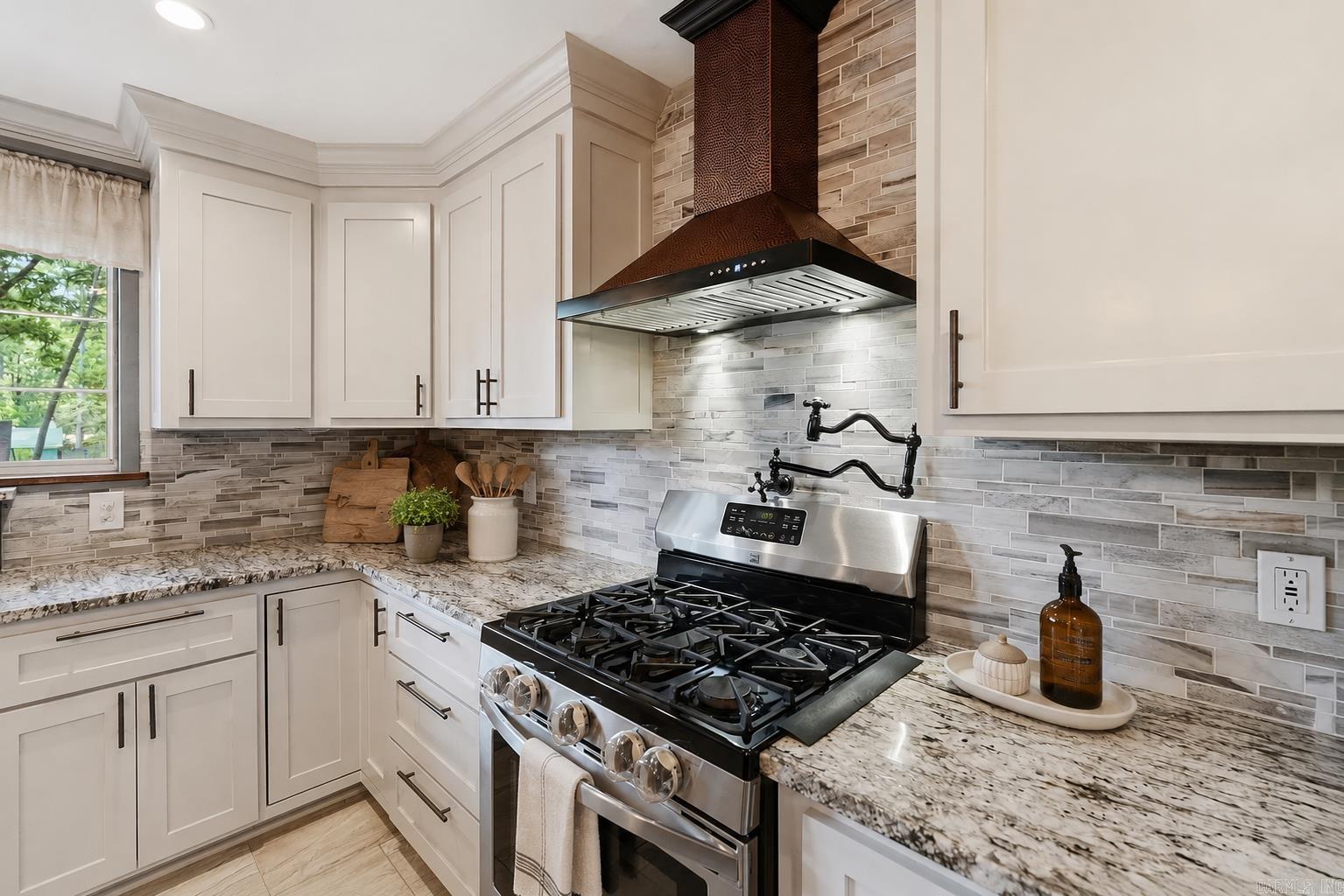 13013 Lemoncrest Lane  Little Rock, AR