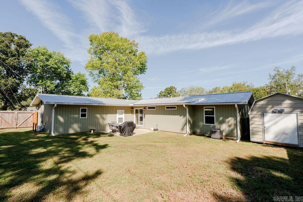 1419 W Front  Heber Springs, AR