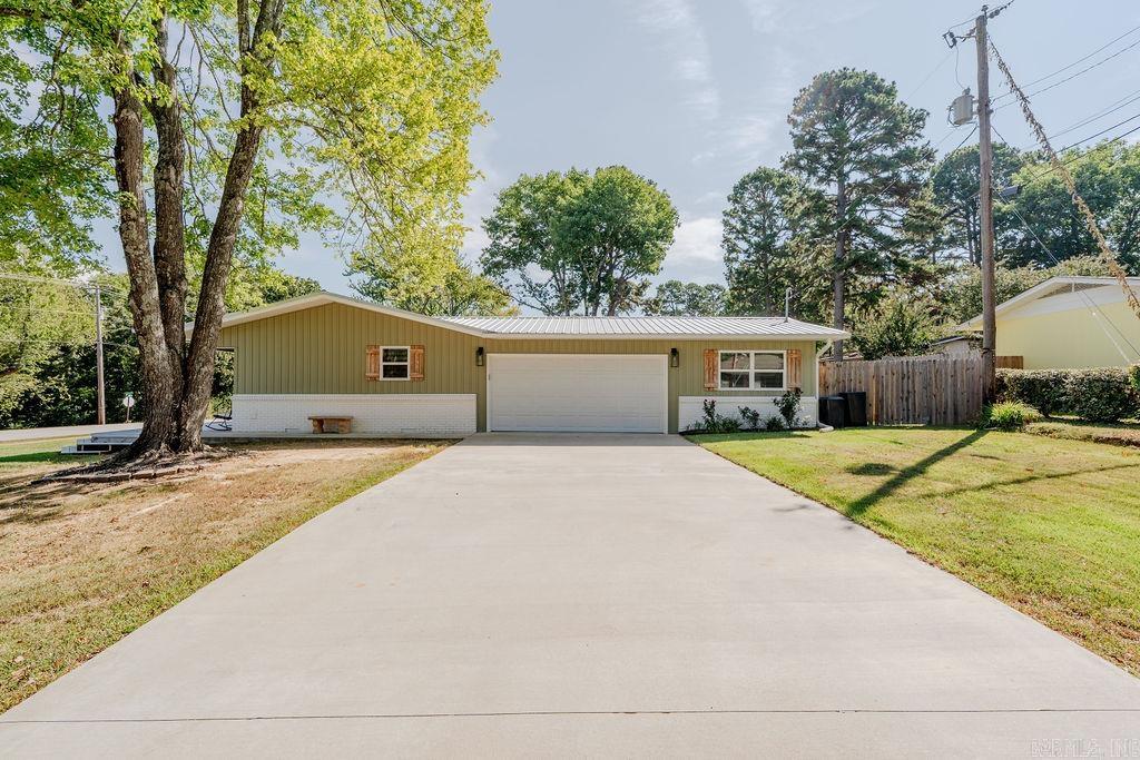 1419 W Front  Heber Springs, AR