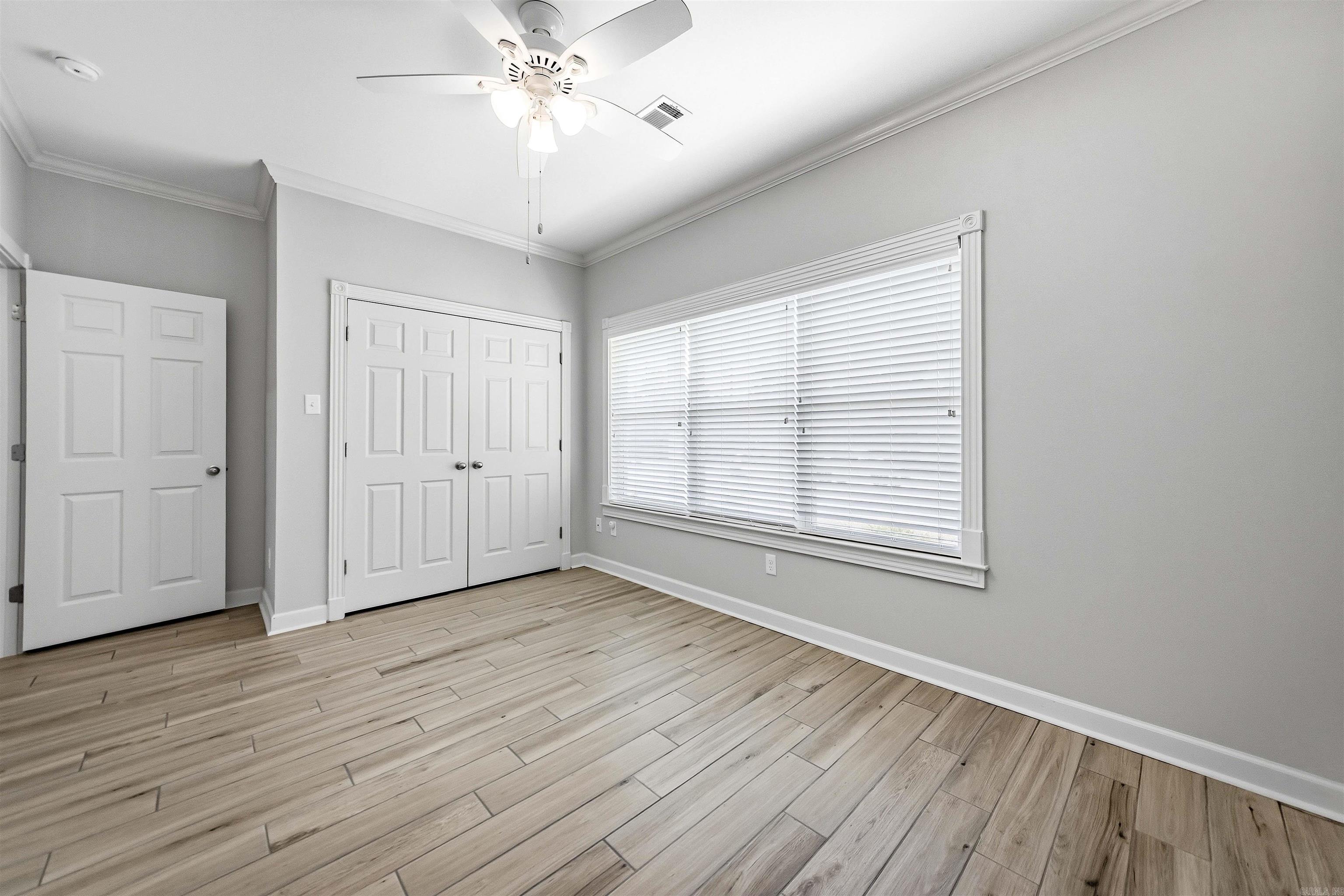 124 HAYDEN DR — photo 3