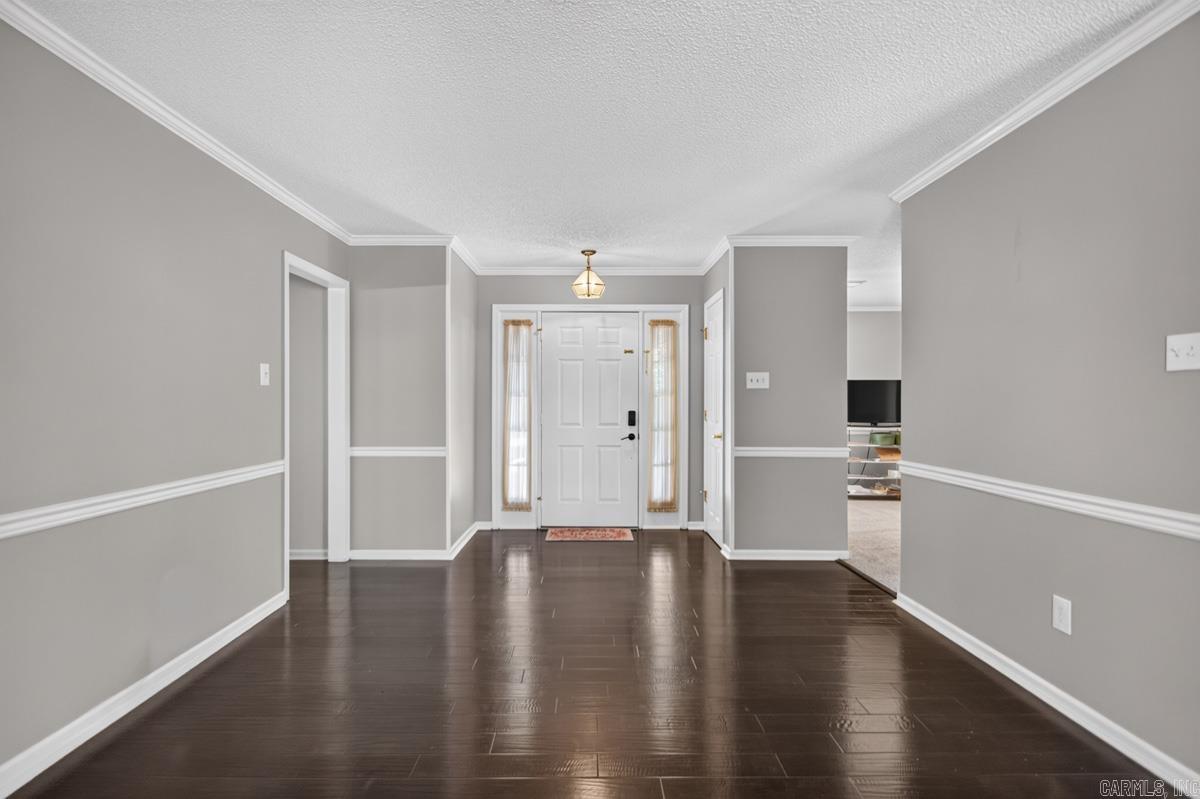 101 Round Leaf Court — photo 5