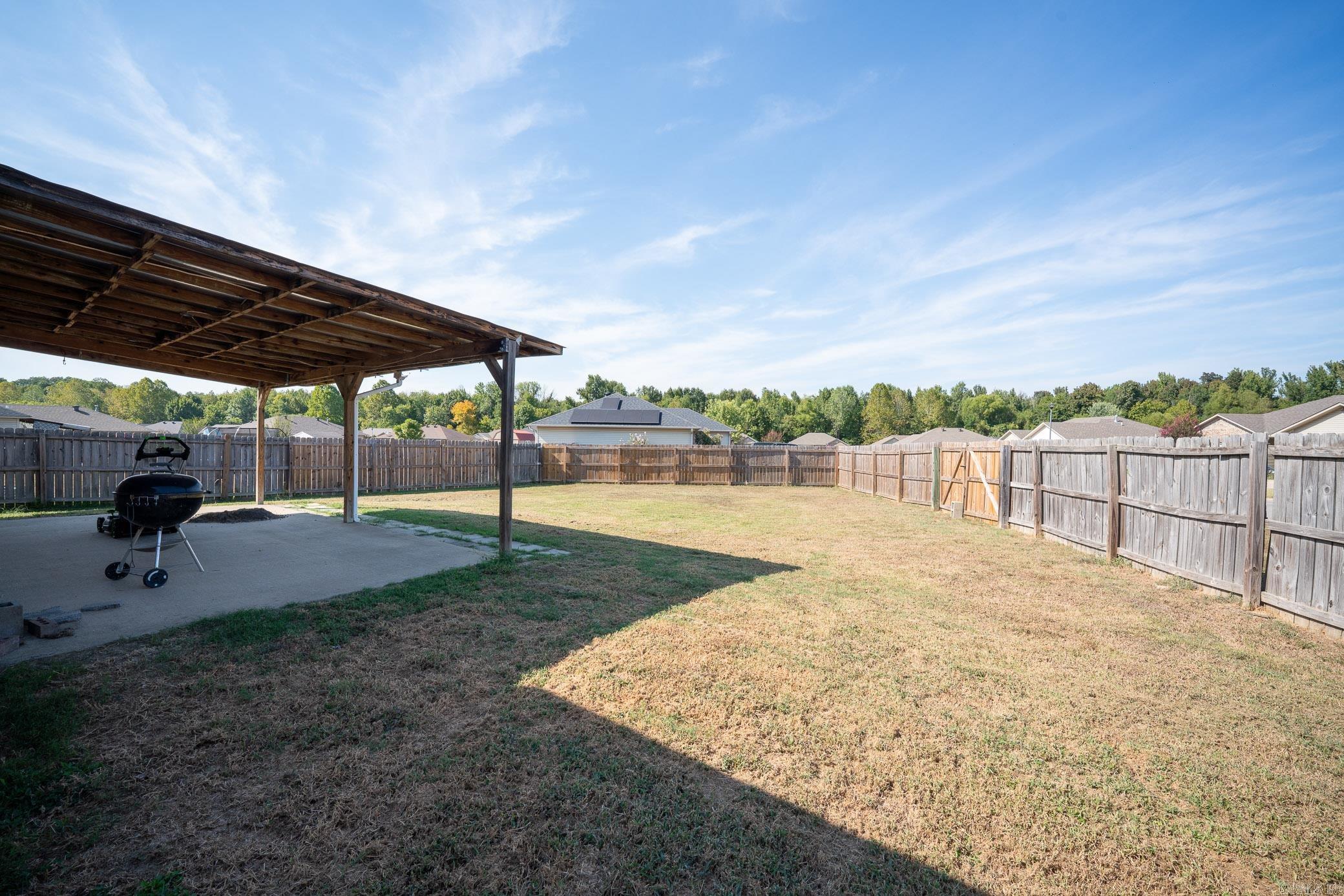 148 Peach  Austin, AR