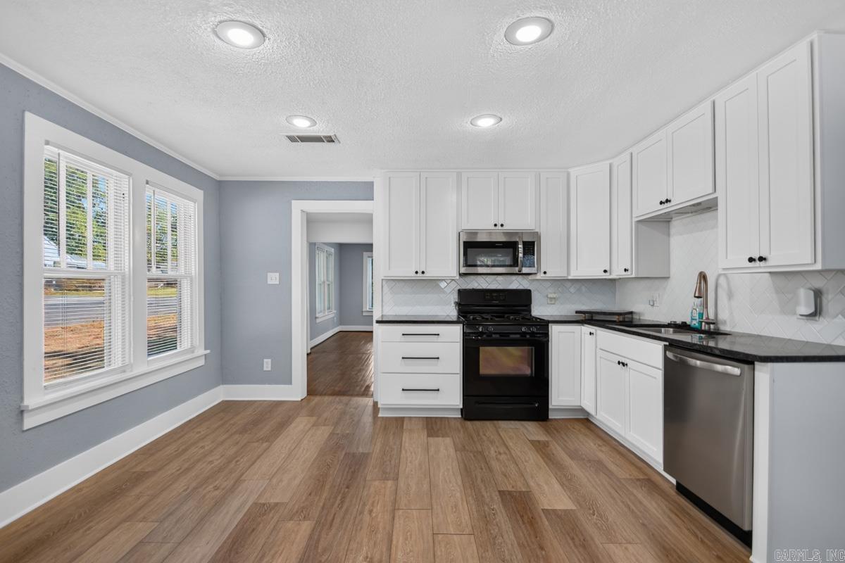 203 S Martin  Benton, AR