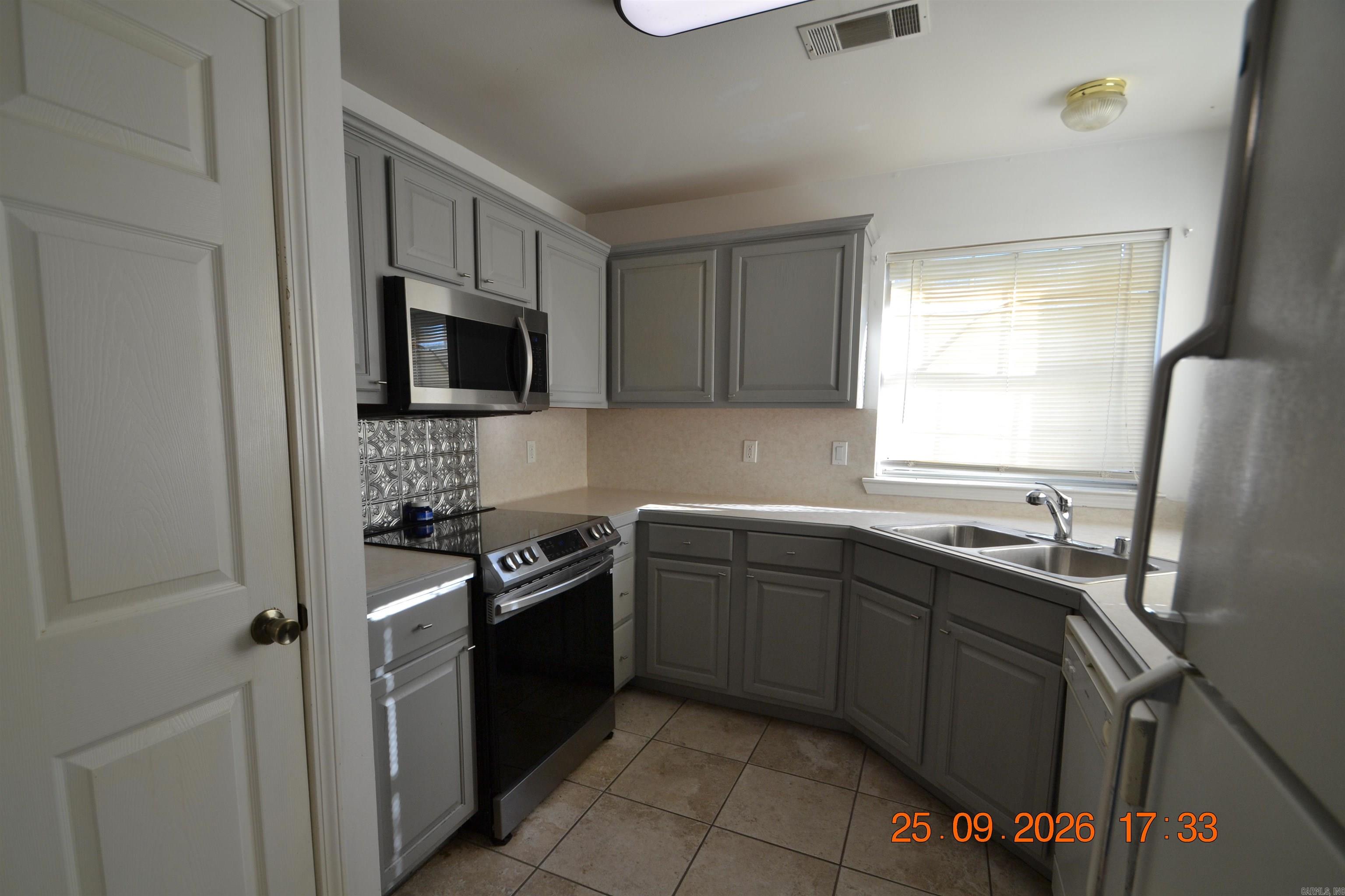 800 SE Second Street — photo 5