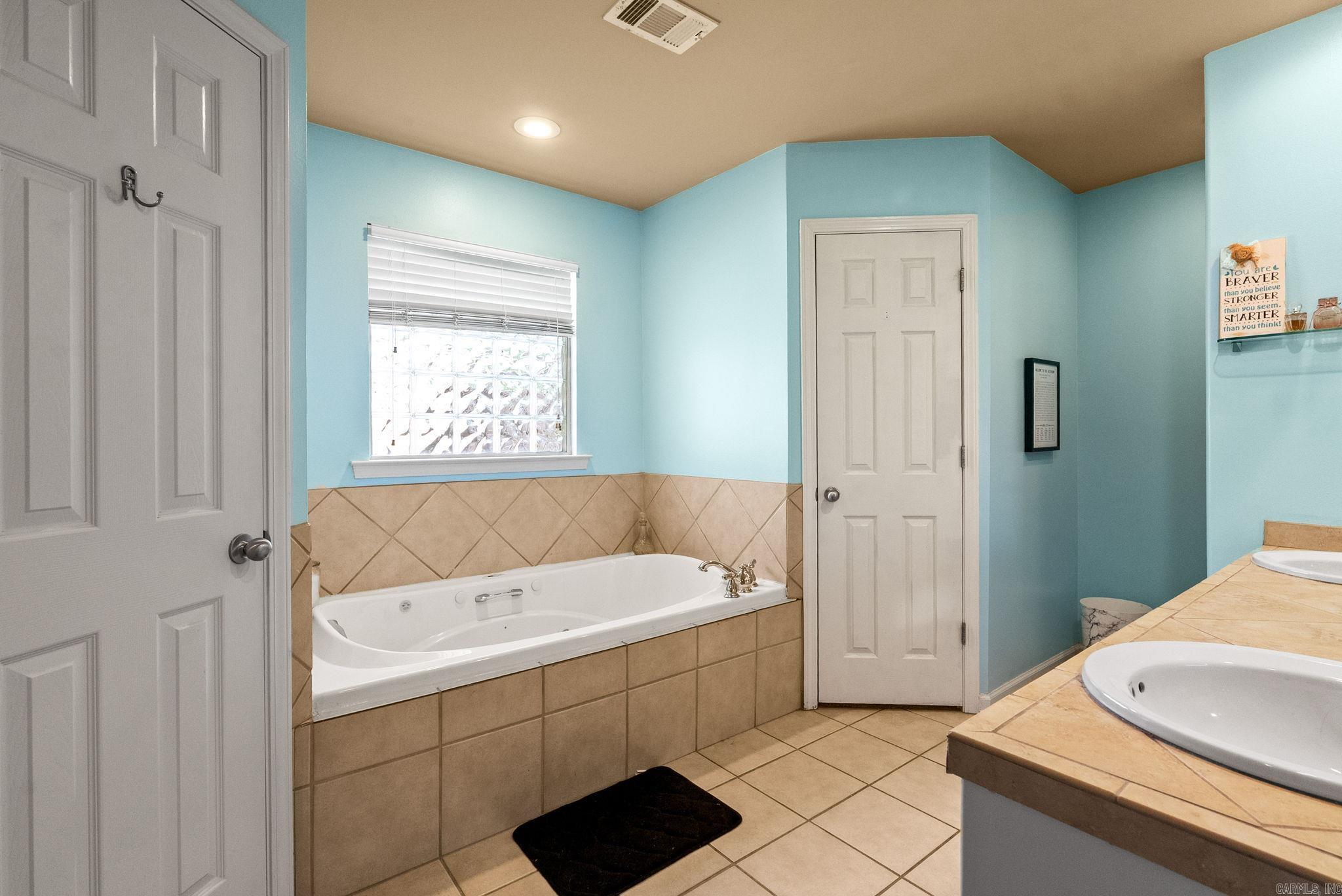 7004 Belmont  Bauxite, AR