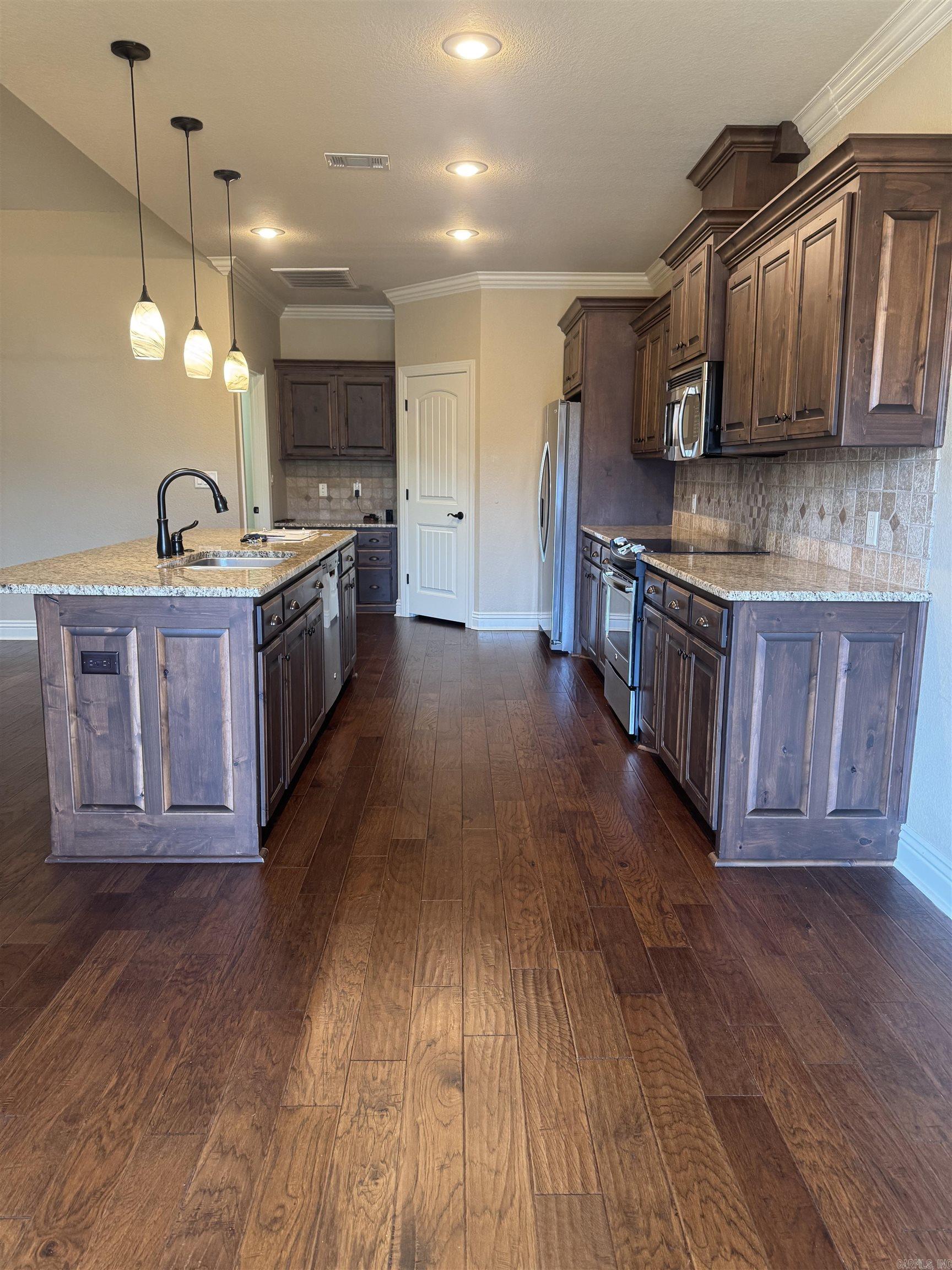 212 Nantucket  Maumelle, AR