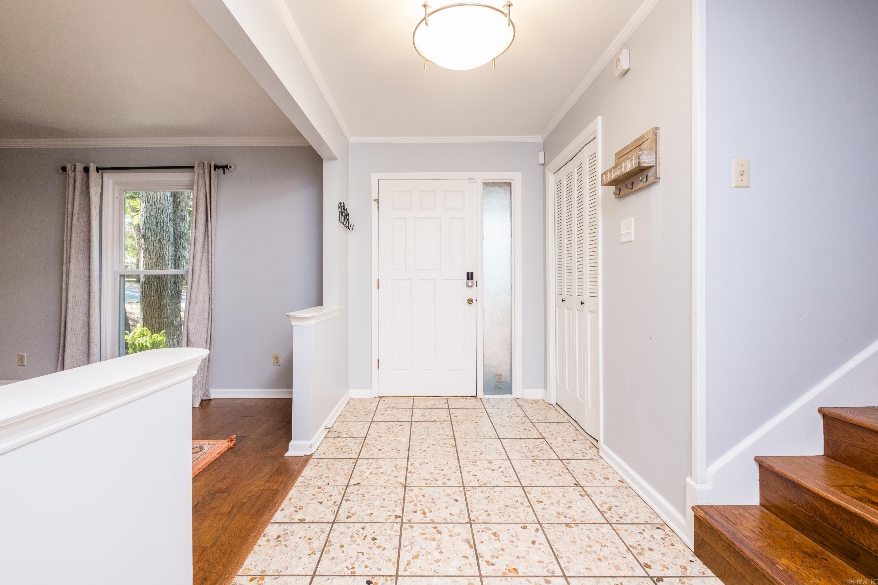 1017 Kings Mountain Drive — photo 5