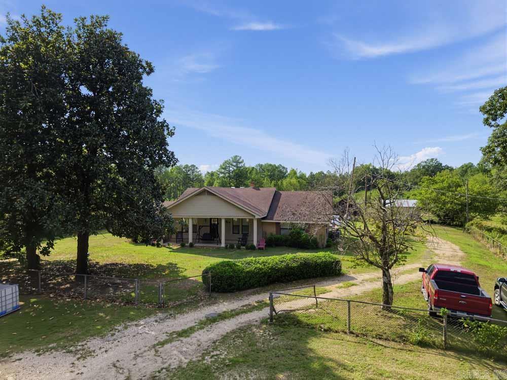 146 Dallas 401  Carthage, AR