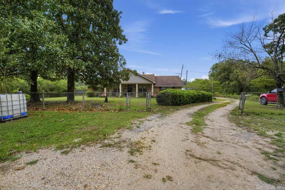 146 Dallas 401  Carthage, AR
