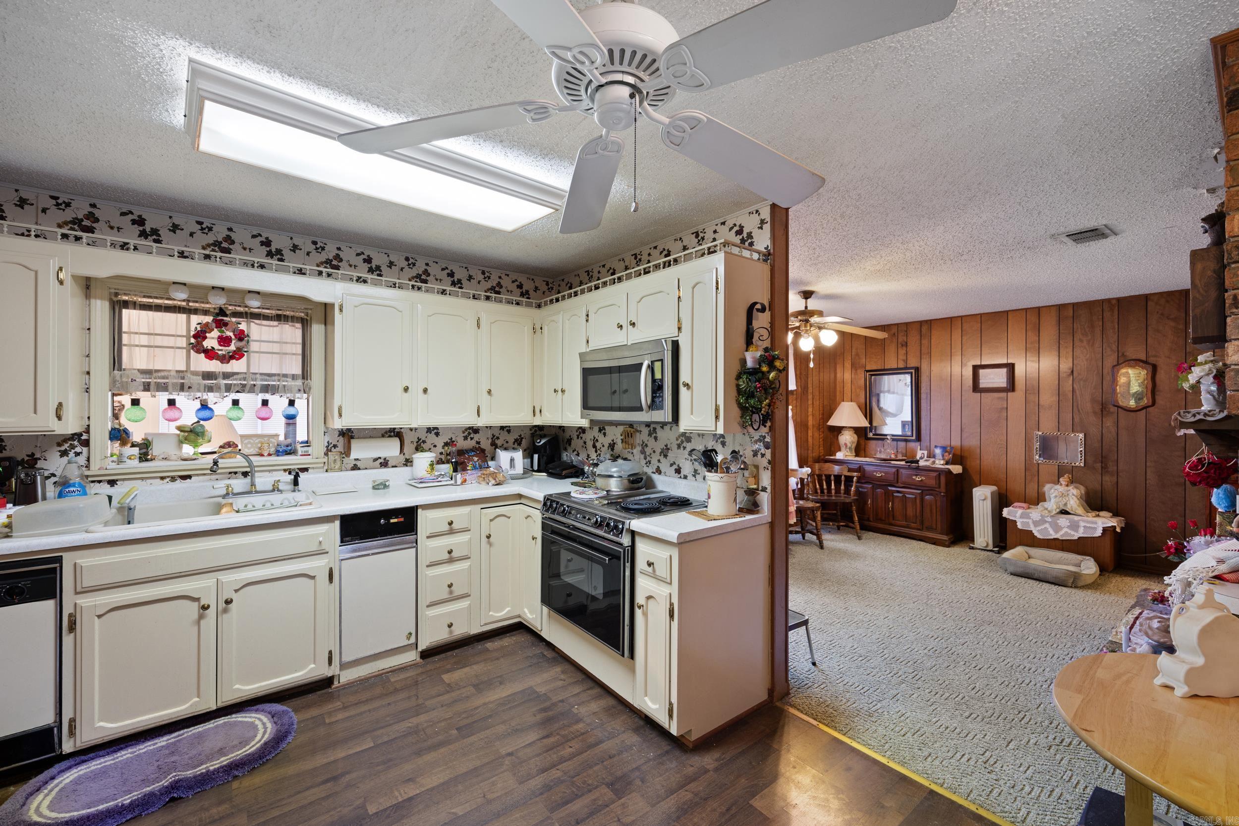 4608 Deer Track  Ozark, AR