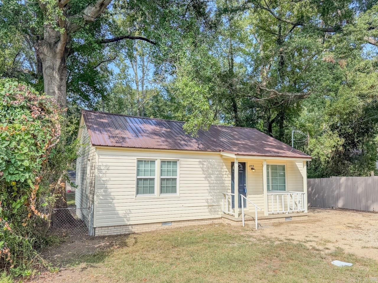 1512 Mchenry  Malvern, AR