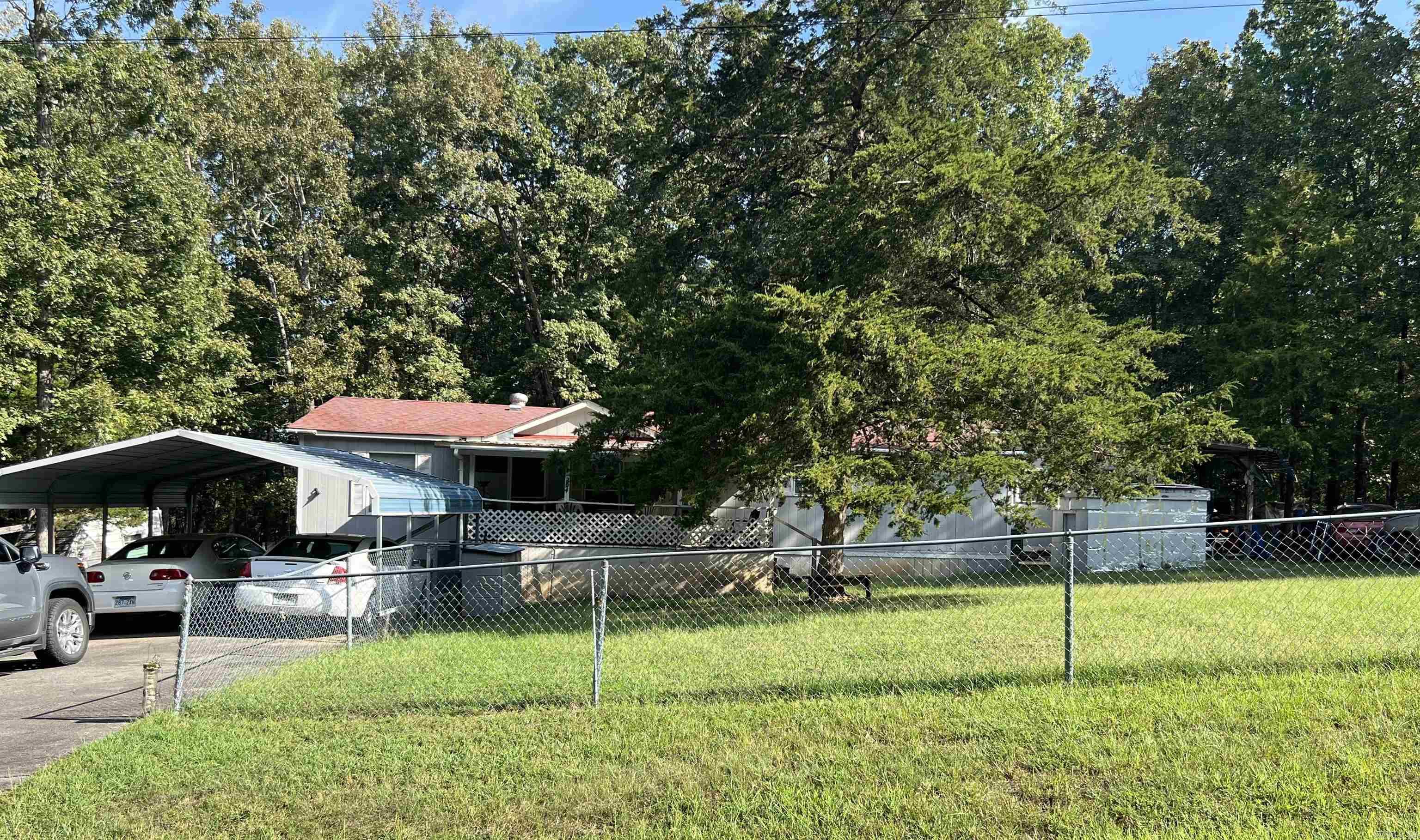 204  Adrianne  Clinton, AR