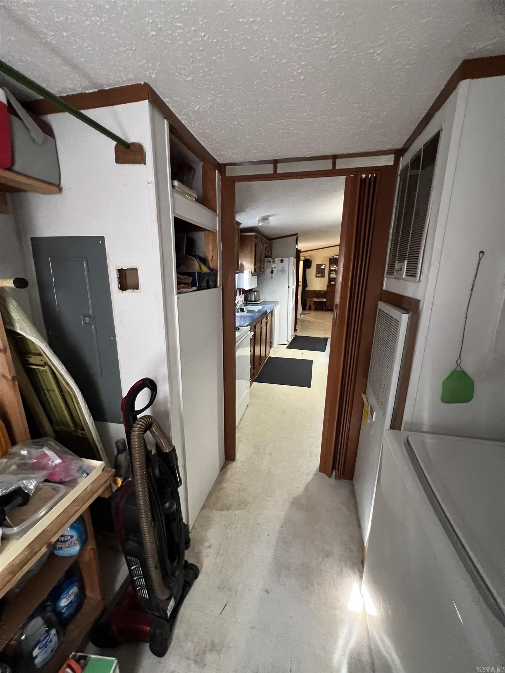 204 Adrianne  Clinton, AR
