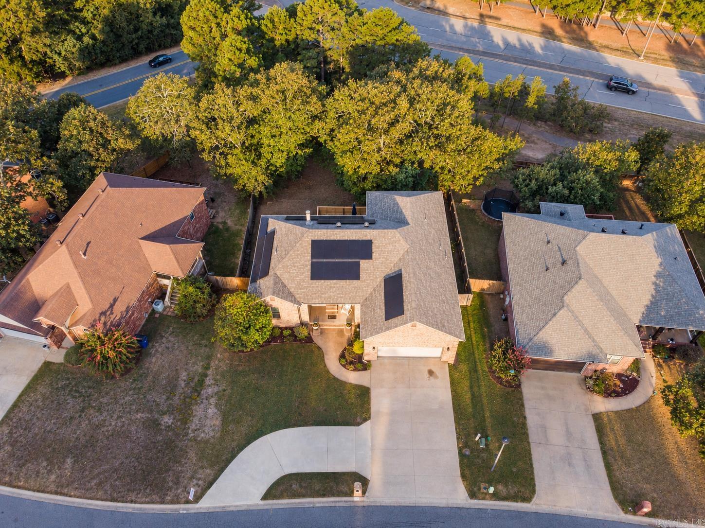 146 Pleasantwood Drive — photo 3