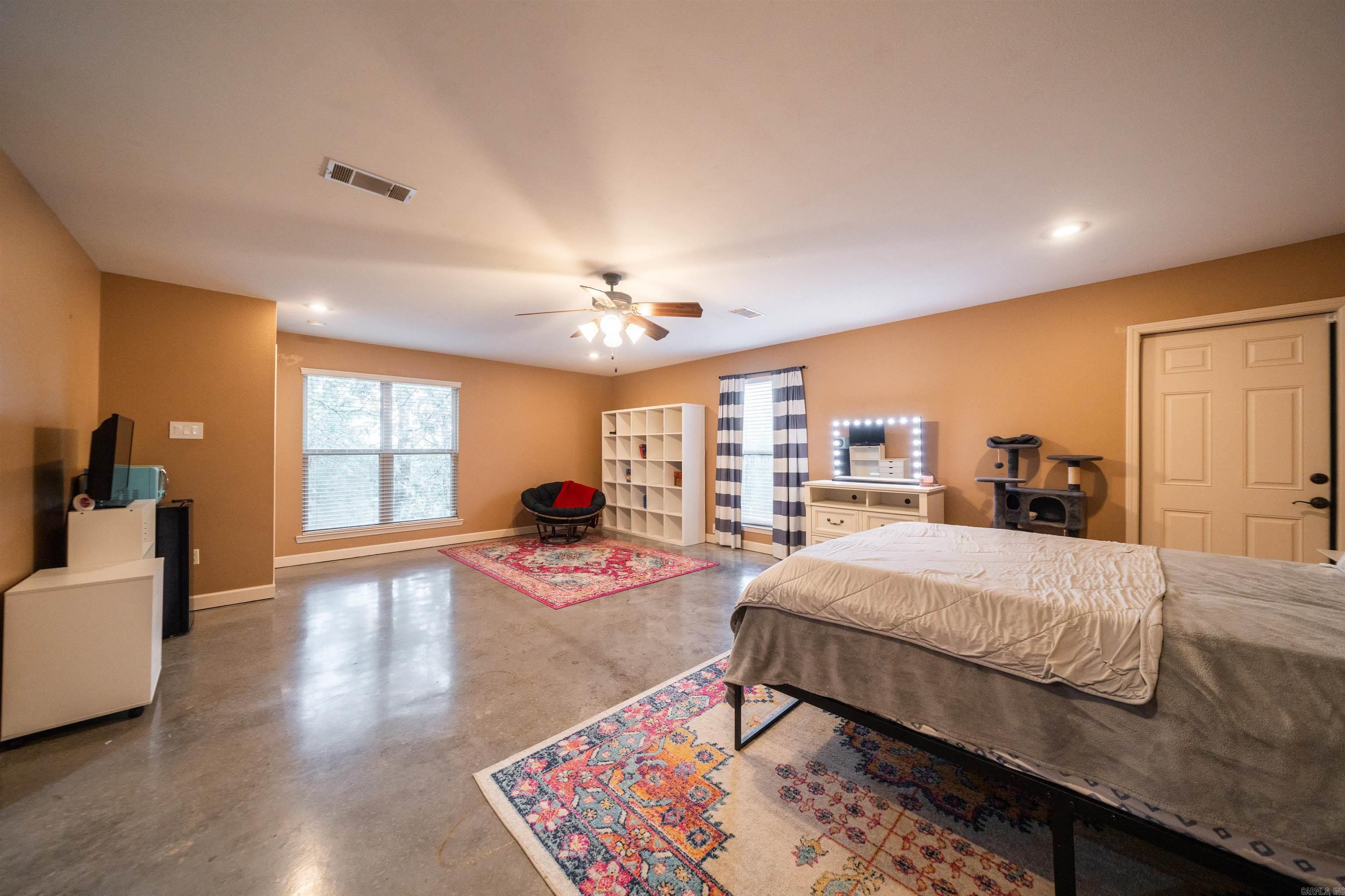 146 Pleasantwood  Maumelle, AR