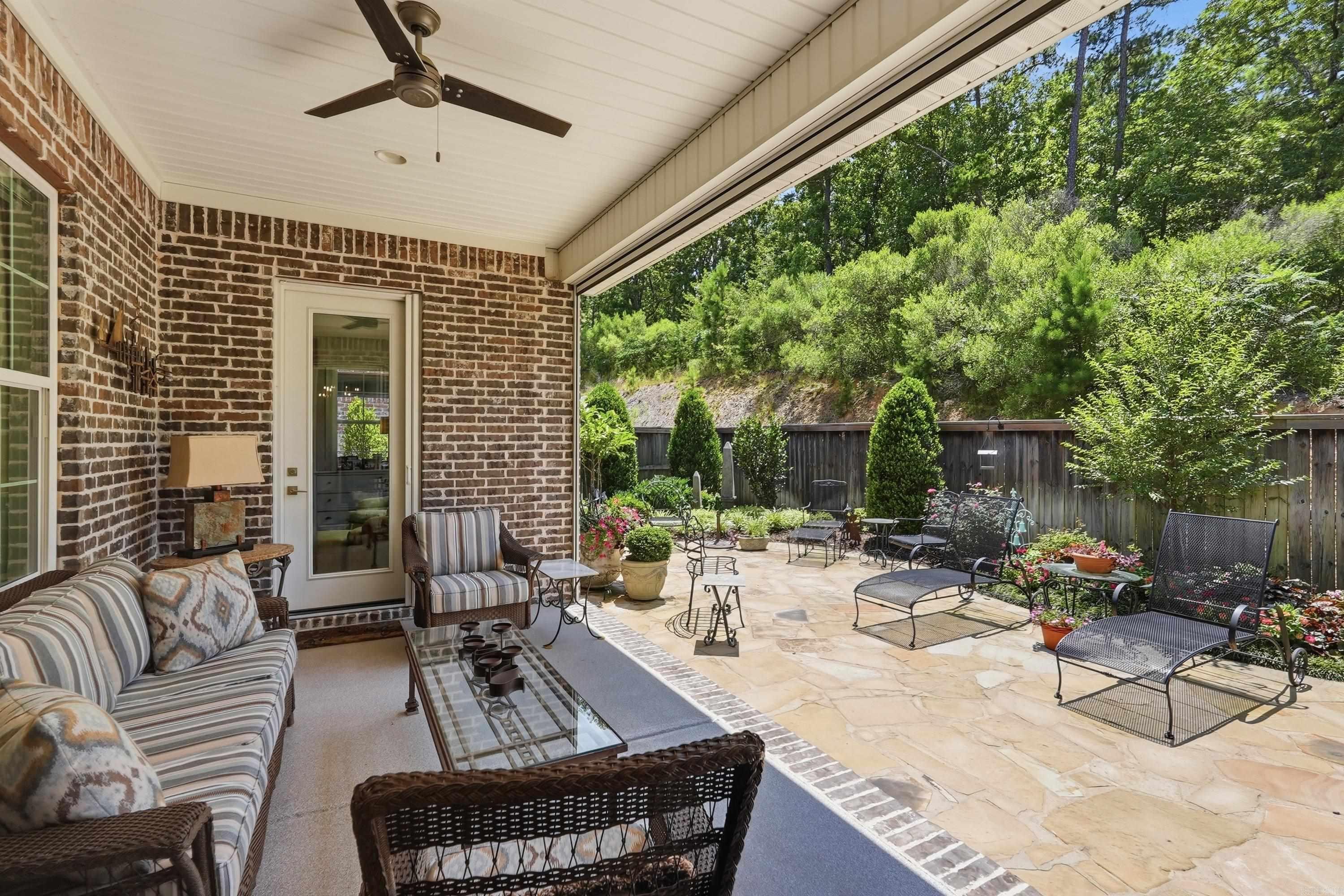 39 Belles Fleurs Circle Little Rock, AR 72223