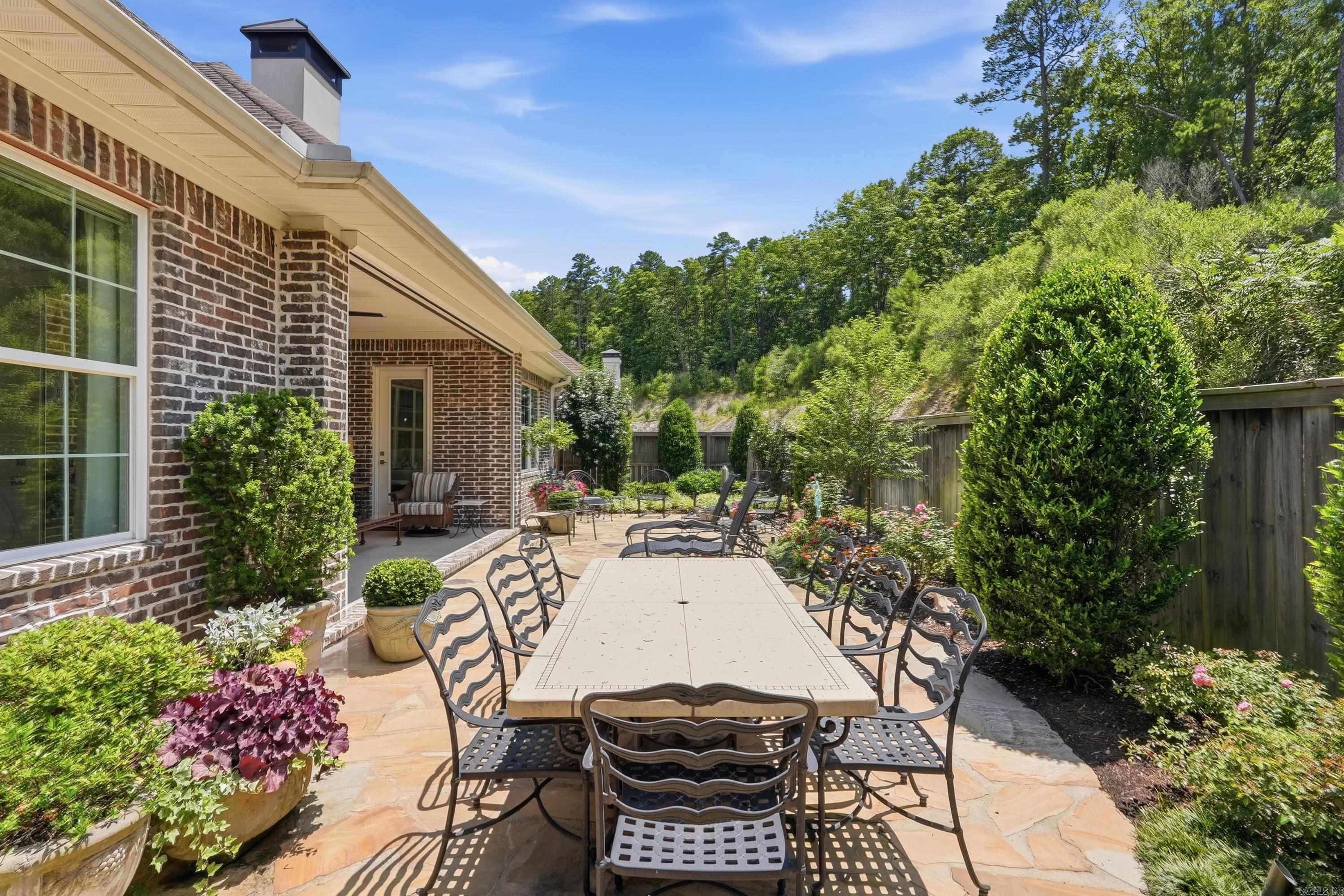 39 Belles Fleurs Circle Little Rock, AR 72223