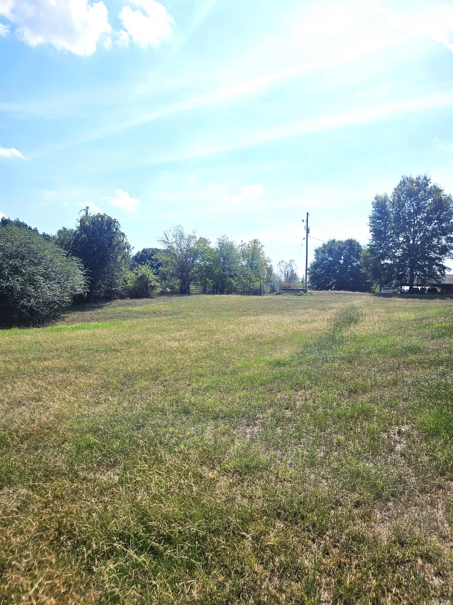 157 & 161 Oak Hill Road Nashville, AR 71852