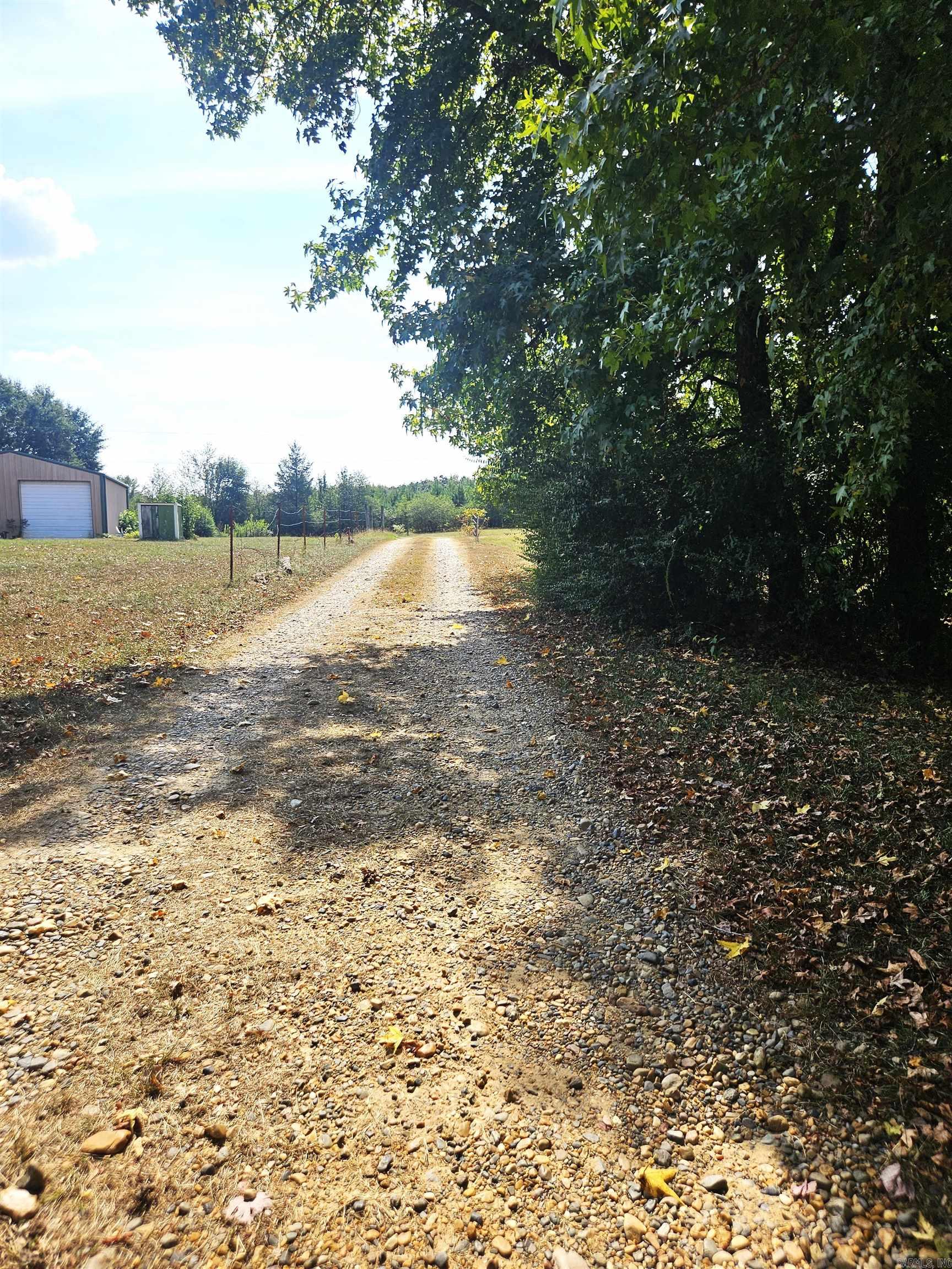 157 & 161 Oak Hill Road Nashville, AR 71852