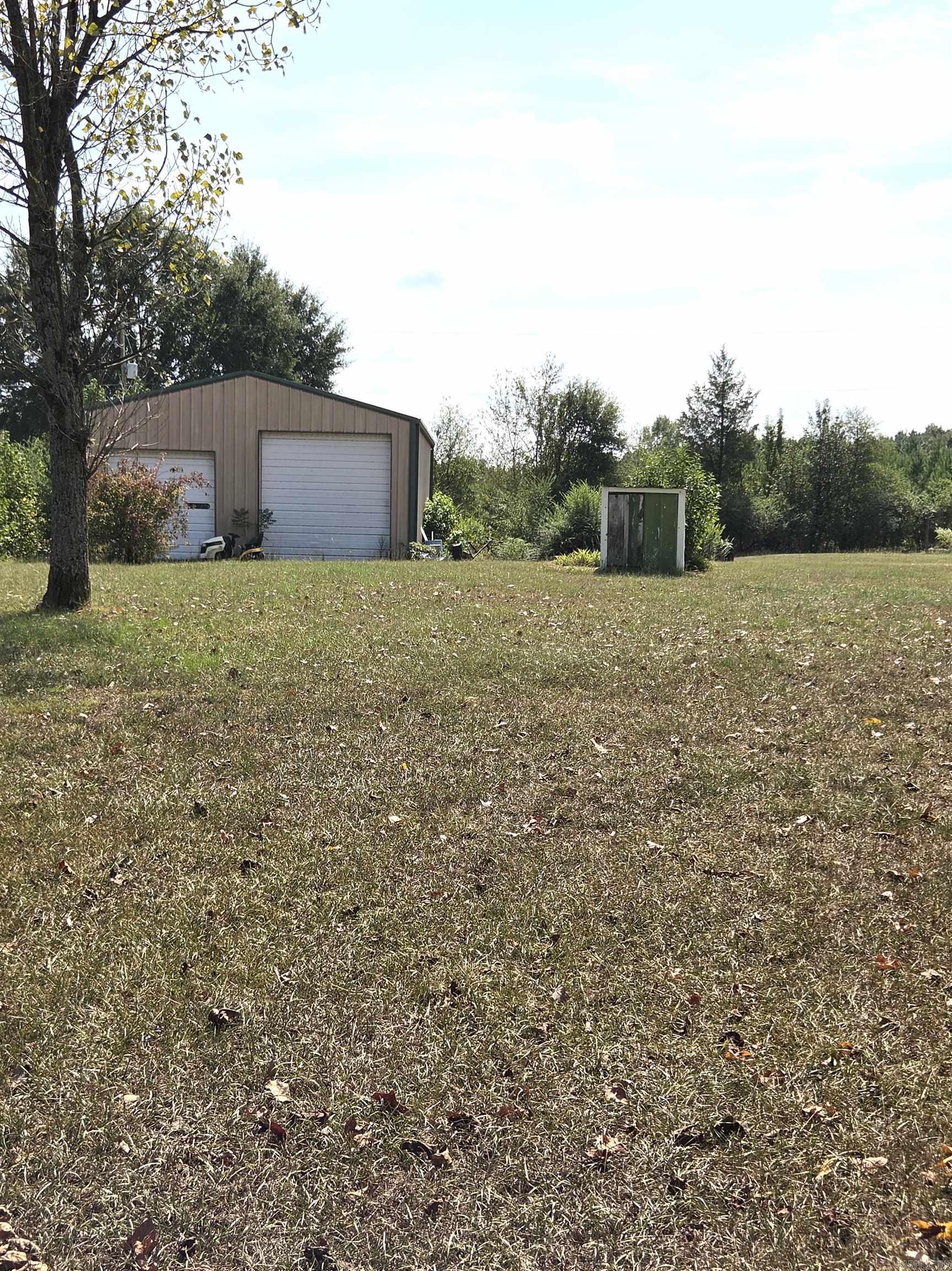 157 & 161 Oak Hill Road Nashville, AR 71852