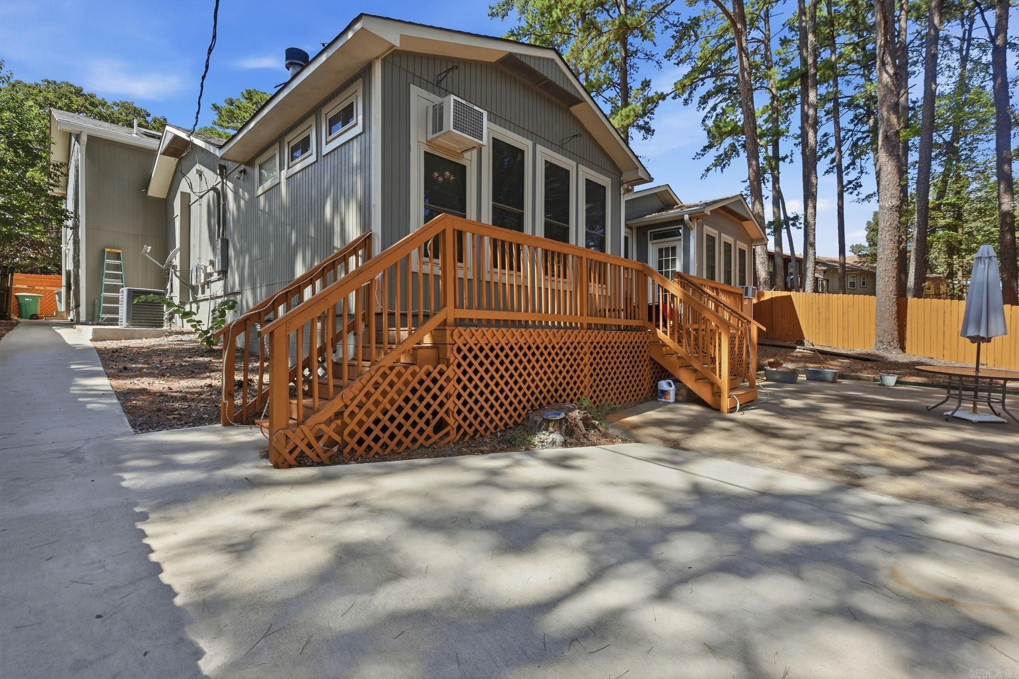 2607 Lehigh Dr  Little Rock, AR