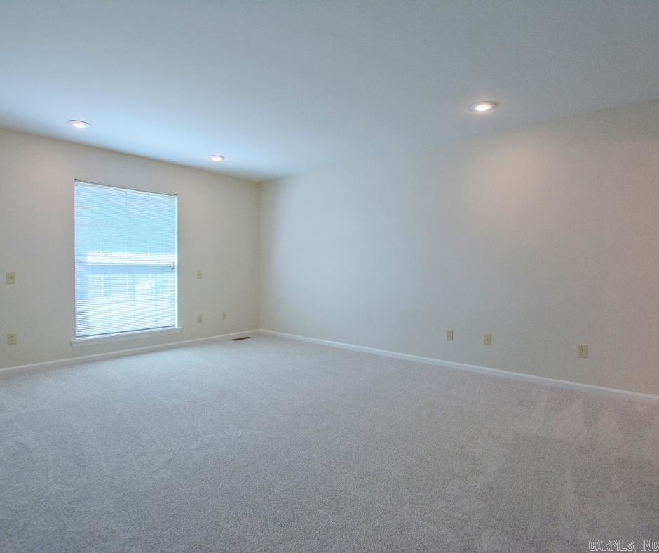 524 E North Street Benton, AR 72015
