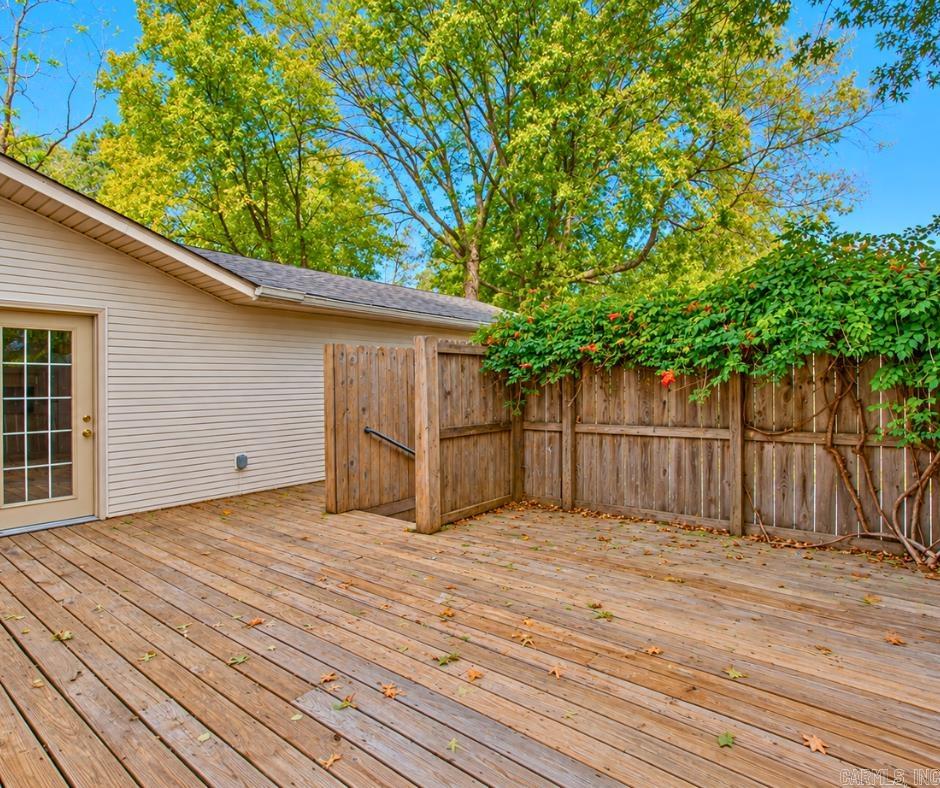 524 E North Street Benton, AR 72015