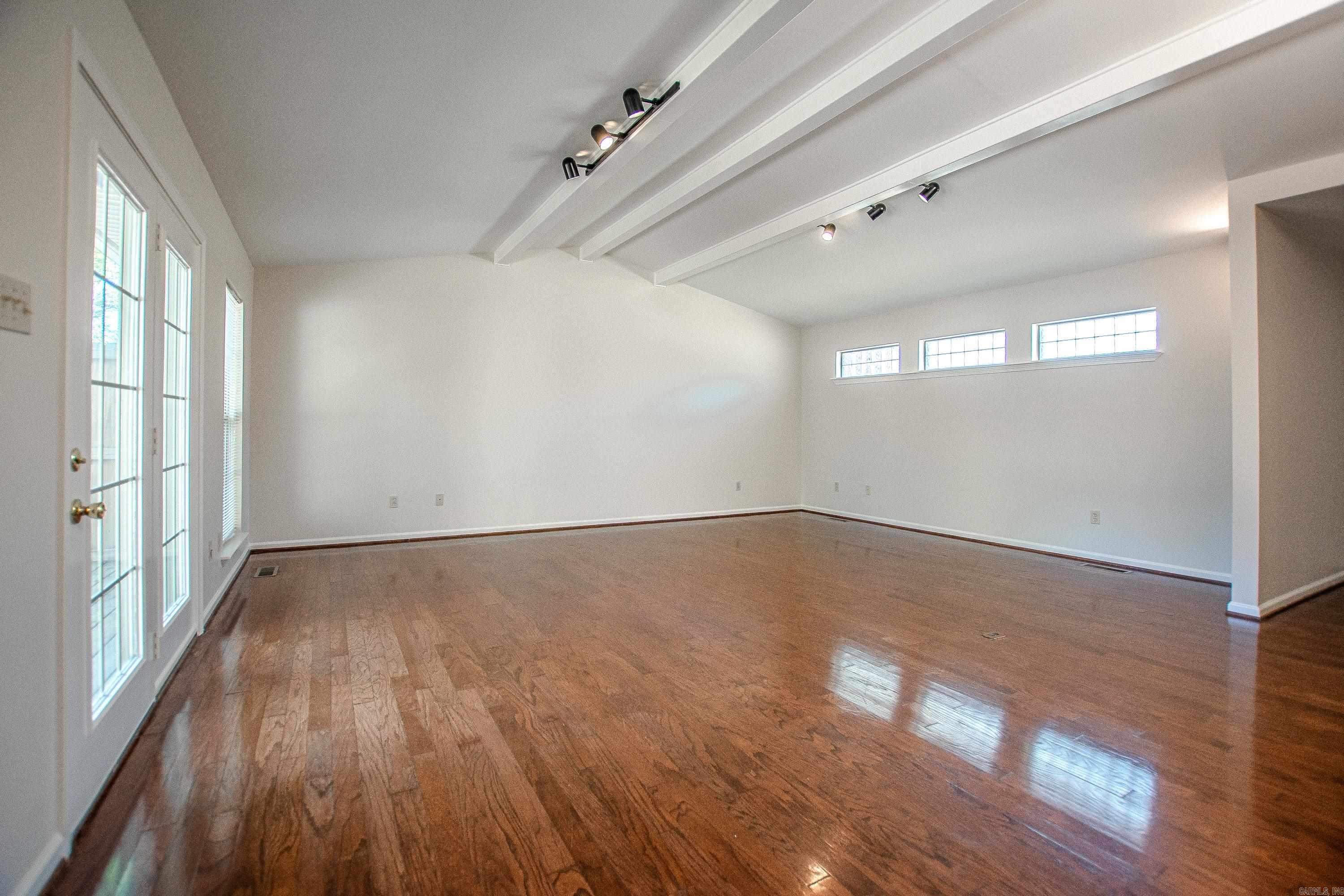 524 E North  Benton, AR