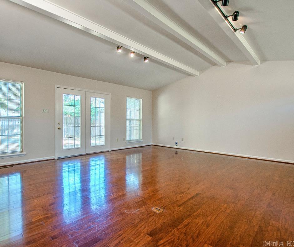 524 E North Street Benton, AR 72015