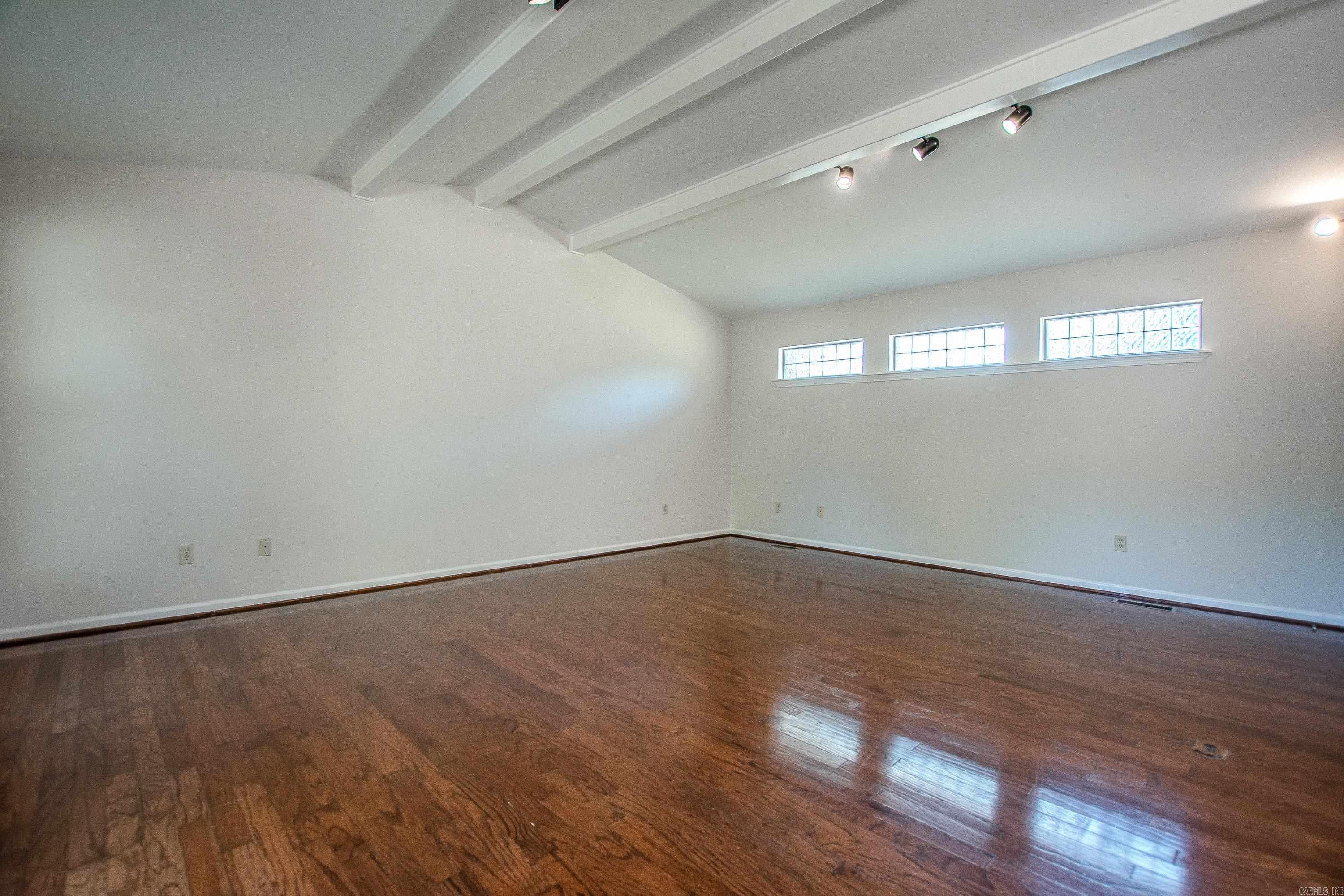 524 E North  Benton, AR