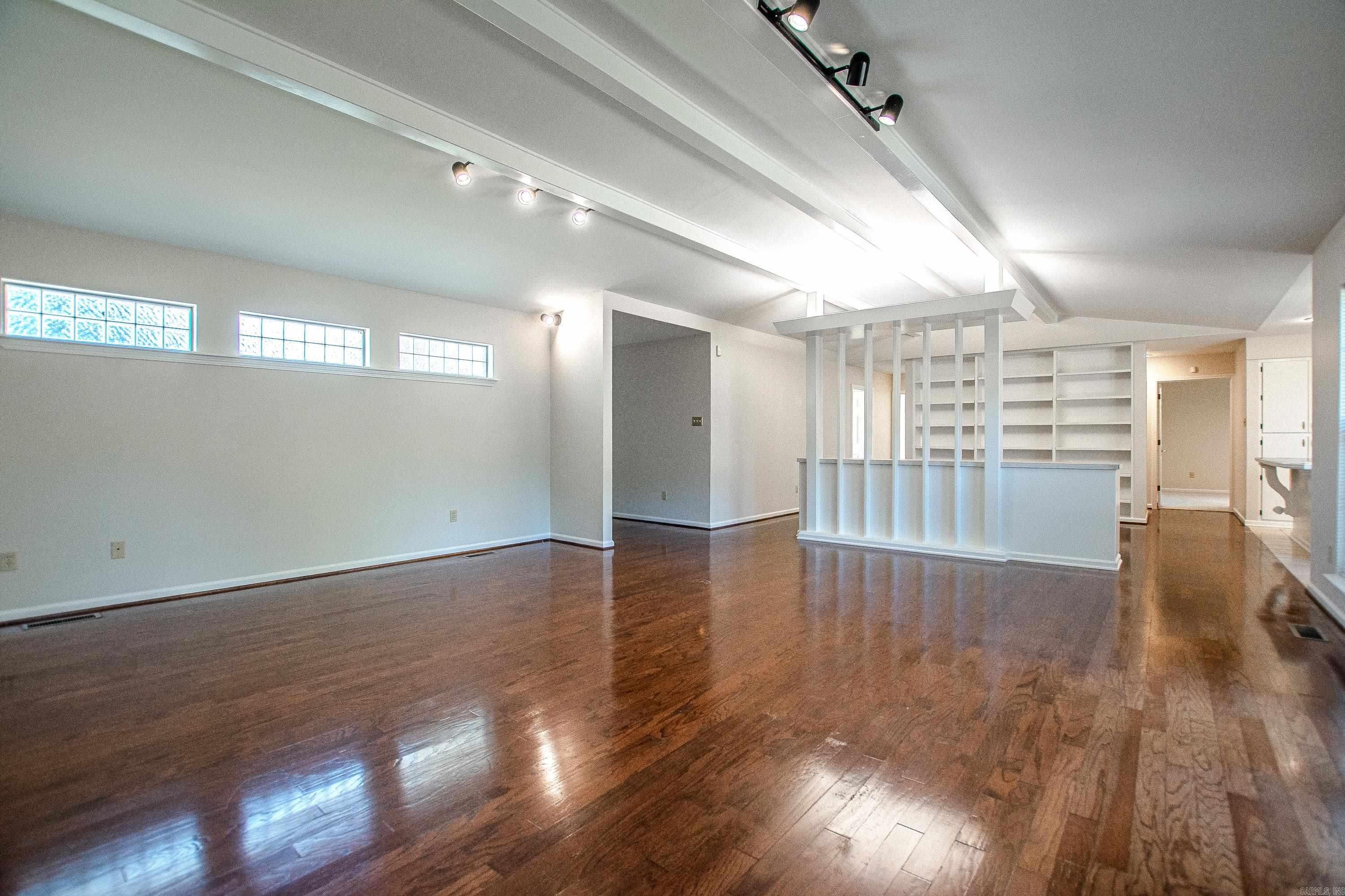 524 E North  Benton, AR