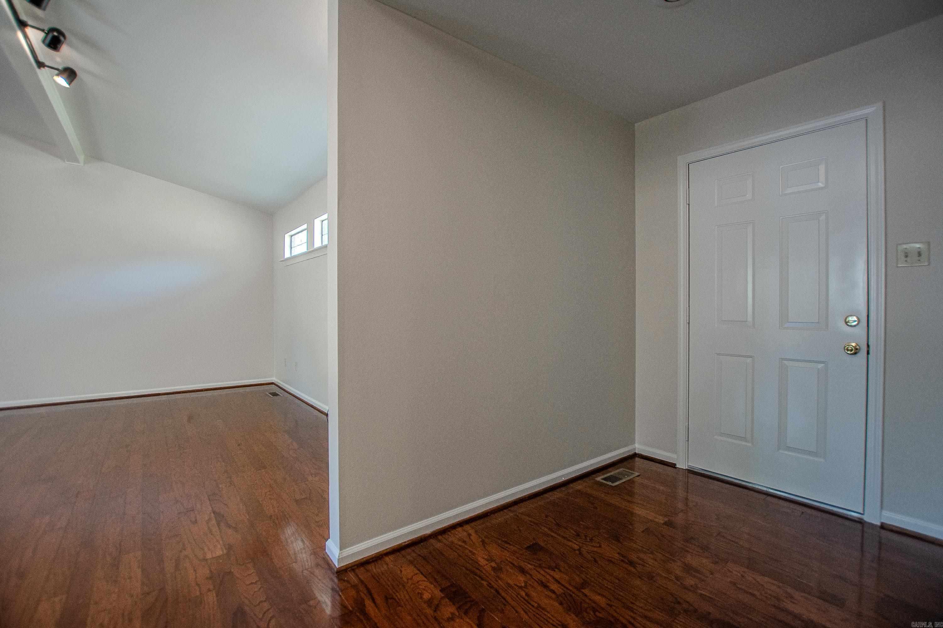 524 E North  Benton, AR