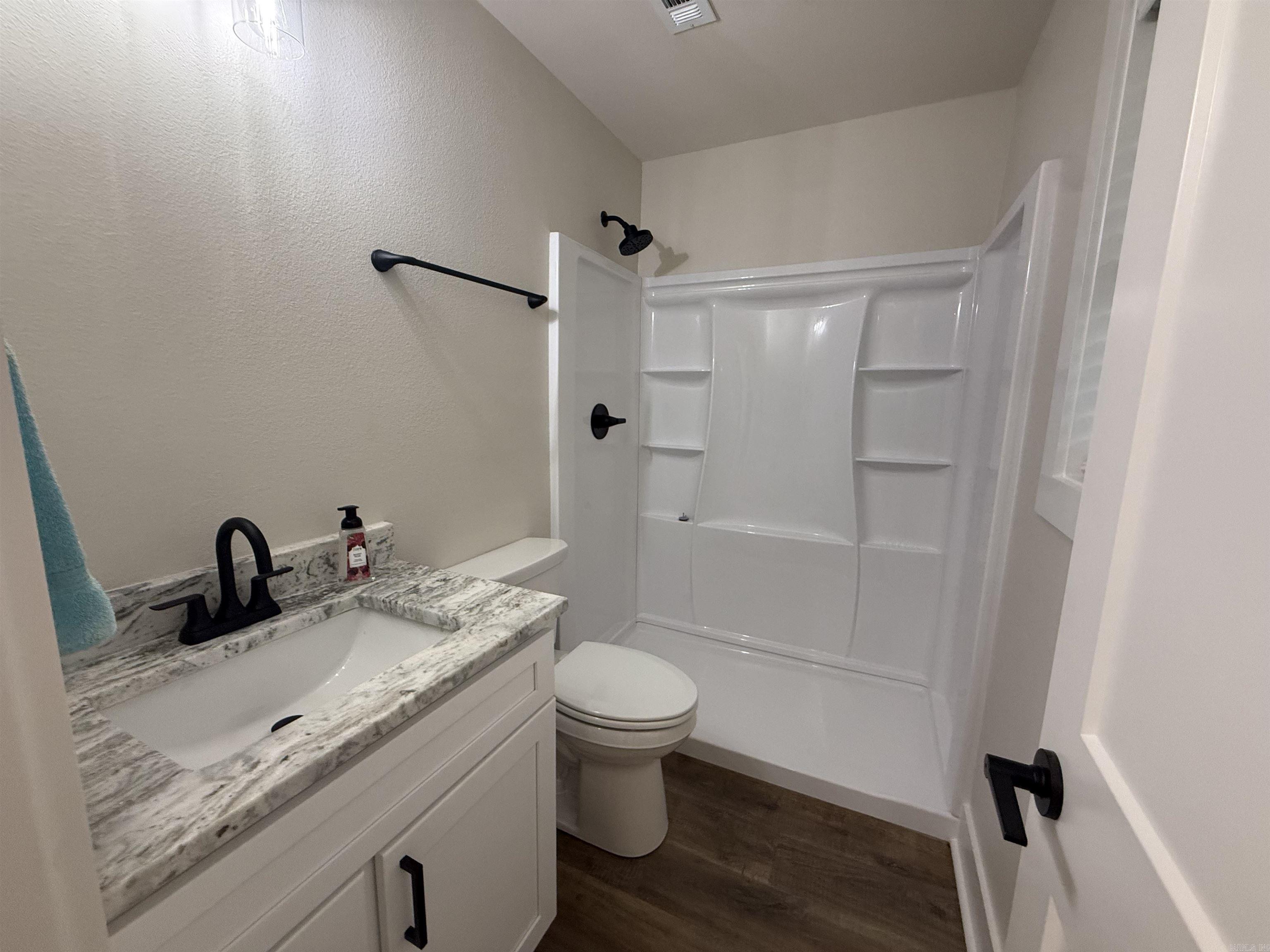 16 Whippoorwill Drive Searcy, AR 72143-6414