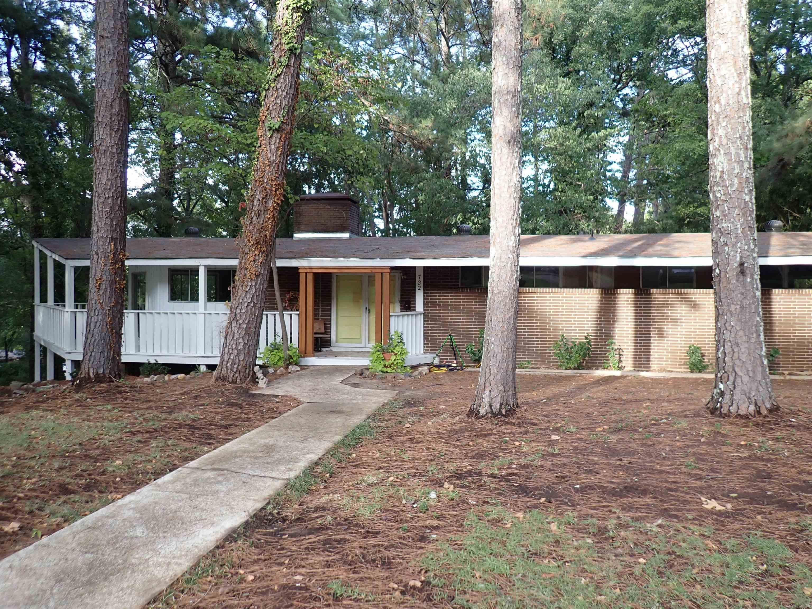722 N 15th  Arkadelphia, AR