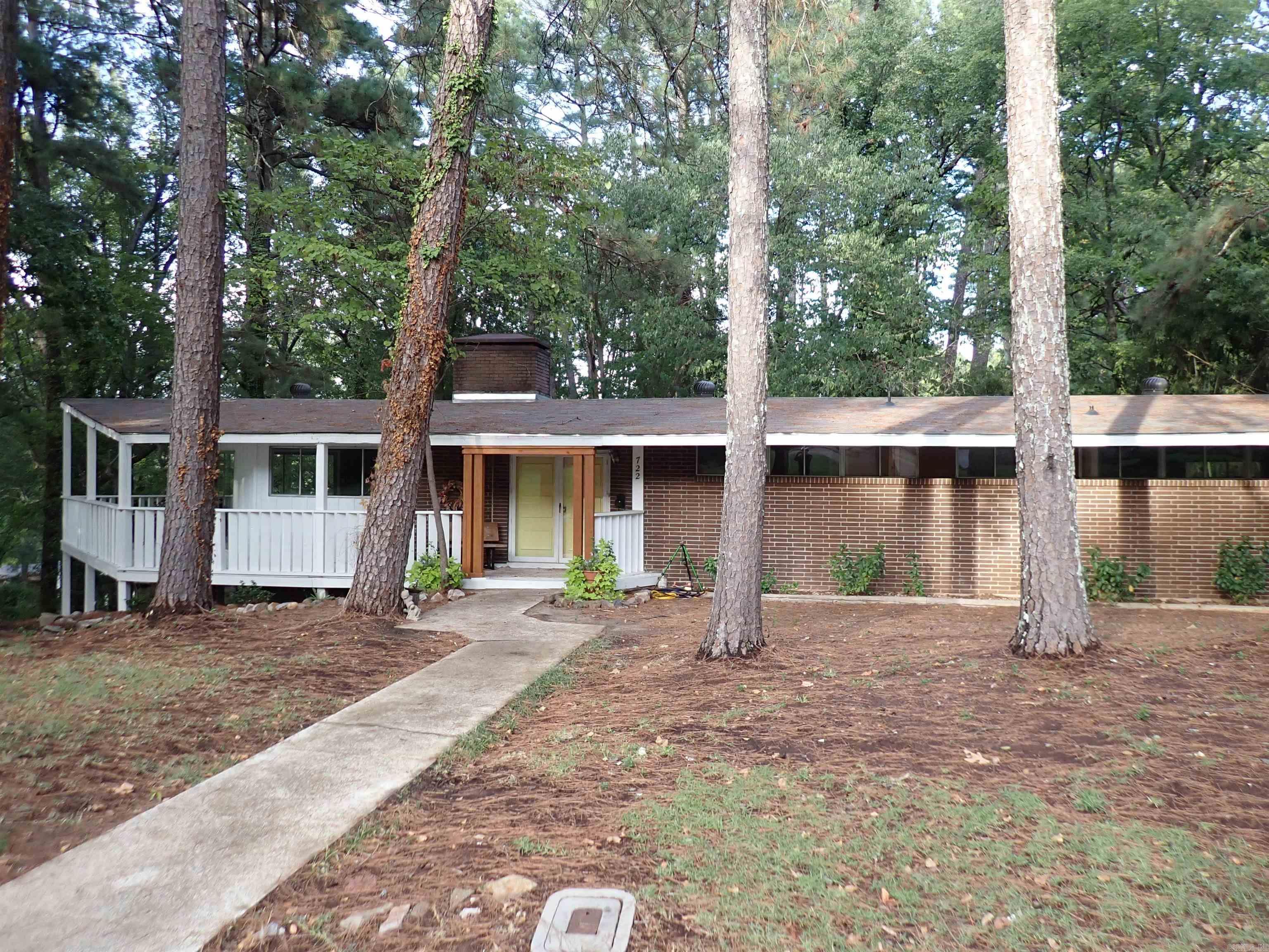 722 N 15th  Arkadelphia, AR