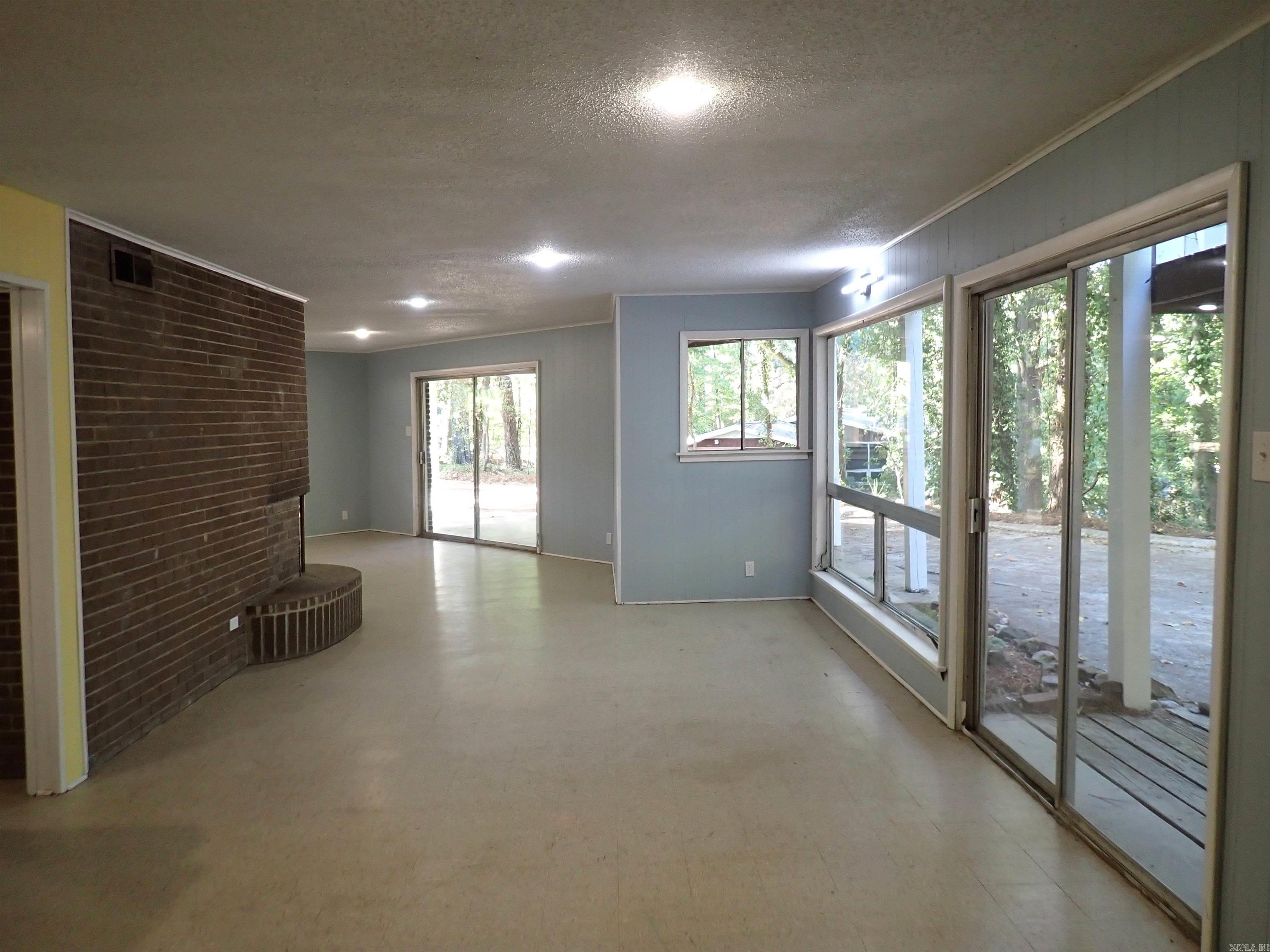 722 N 15th Street Arkadelphia, AR 71923-2921