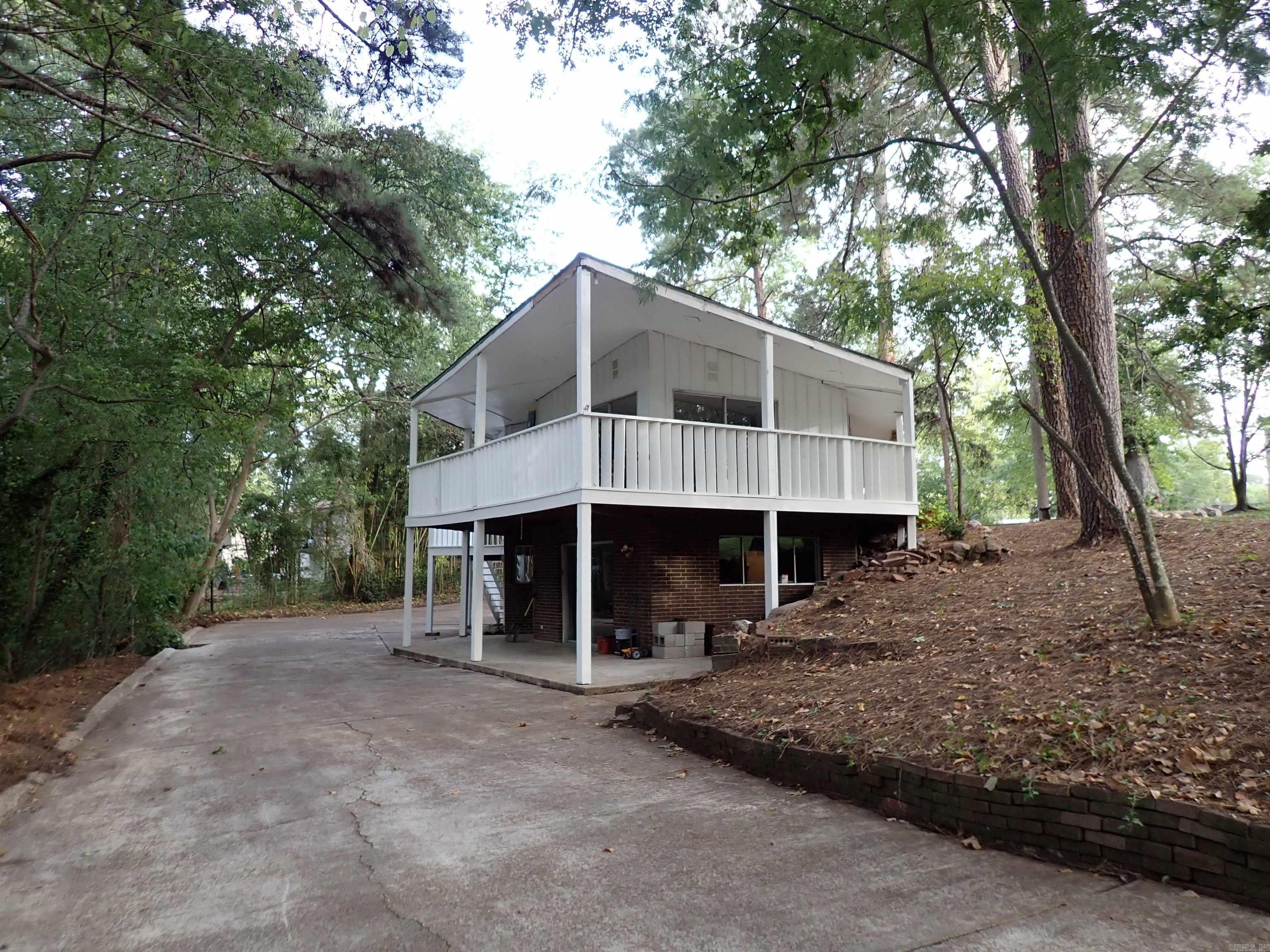 722 N 15th  Arkadelphia, AR