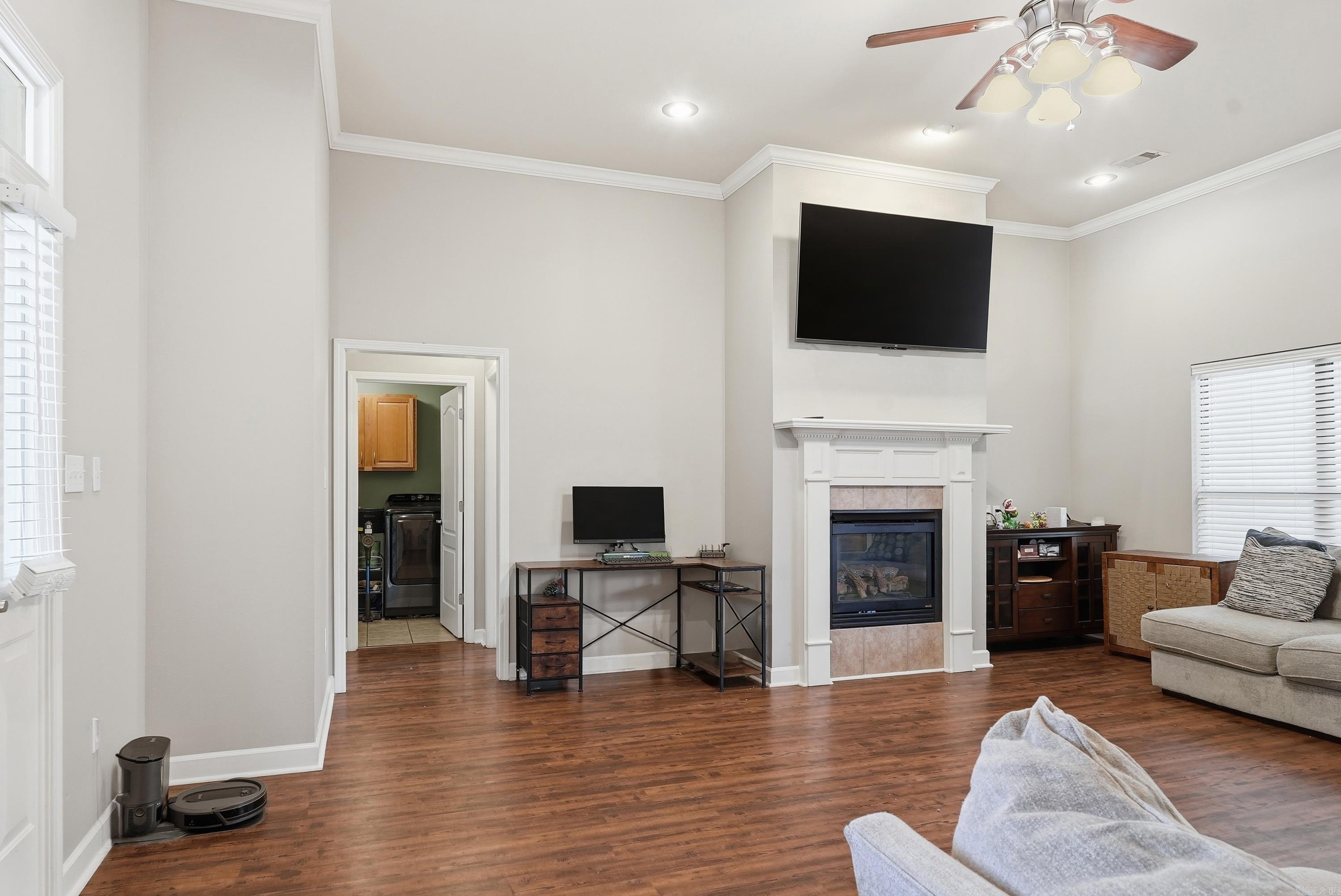 2505 Gladiola — photo 4
