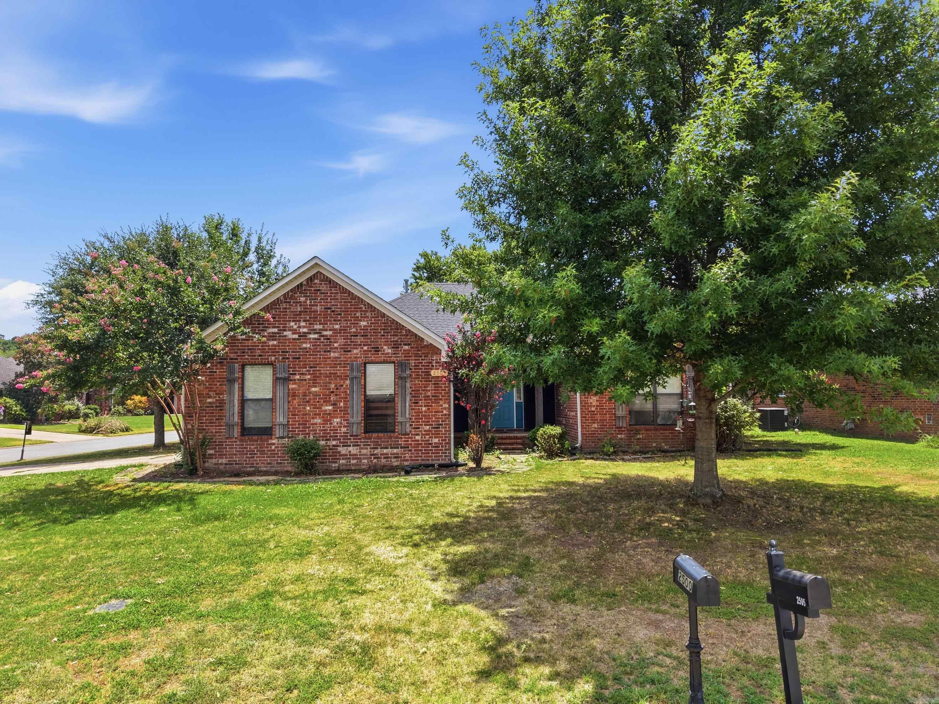 2505 Gladiola  Conway, AR